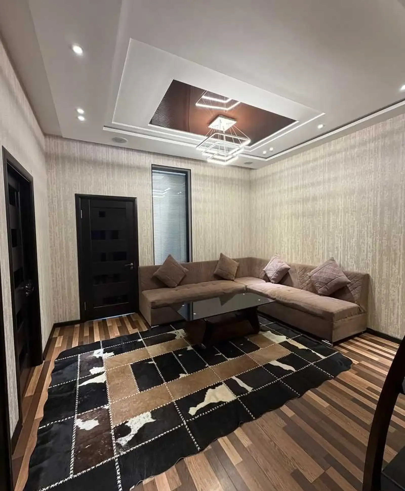 2-комн. квартира, 15 этаж, 57м², Исмоили Сомони.Родоми 1 .Доми Симурғ