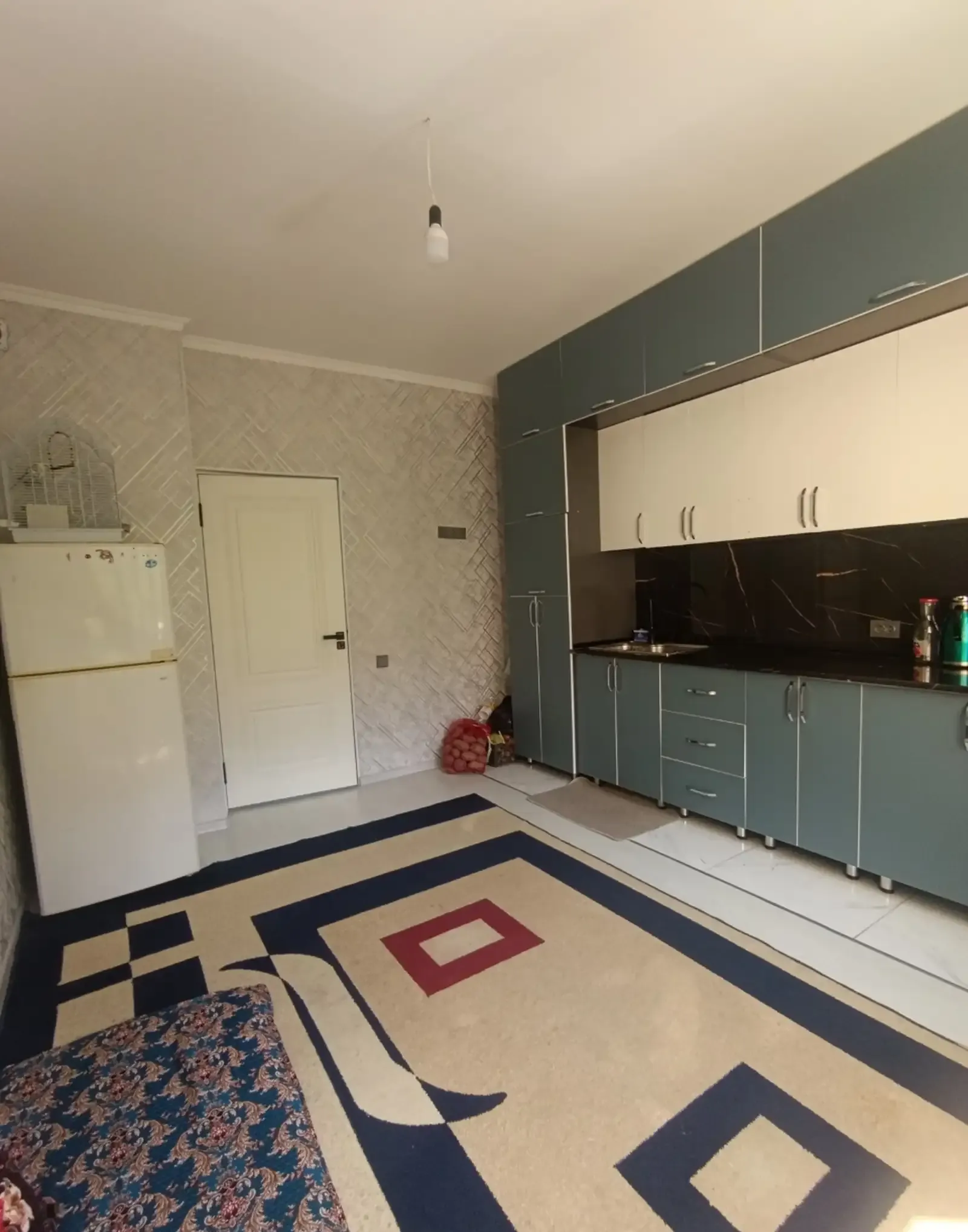 2-комн. квартира, 2 этаж, 70 м², Фирдавси, Молодёжный Бетонка