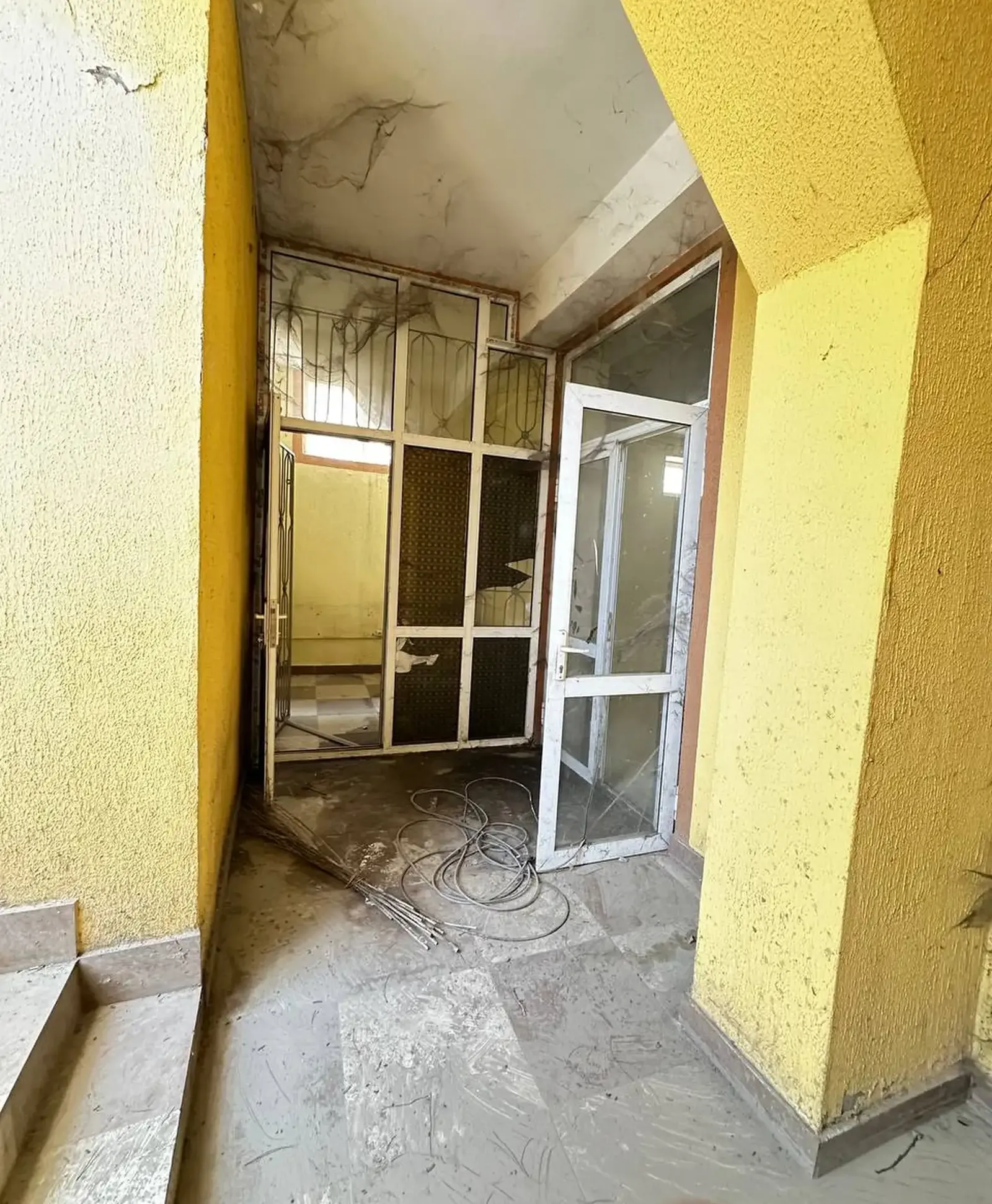 Помещение под свободное назначение, 238м², Сино