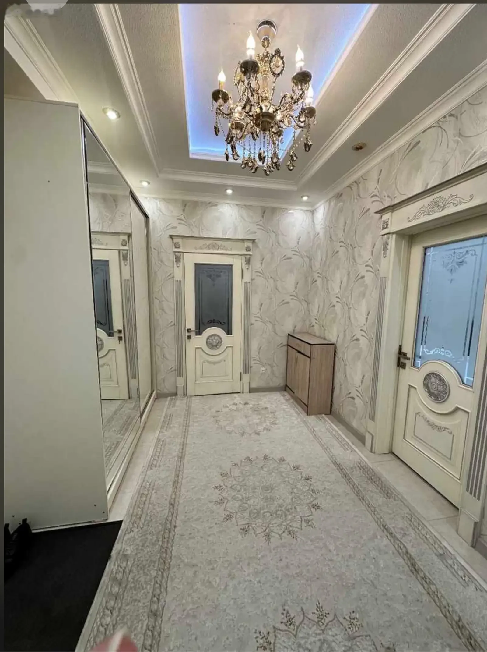 2-к квартира, 12 этаж, 70 м², Айни 54, Скорый