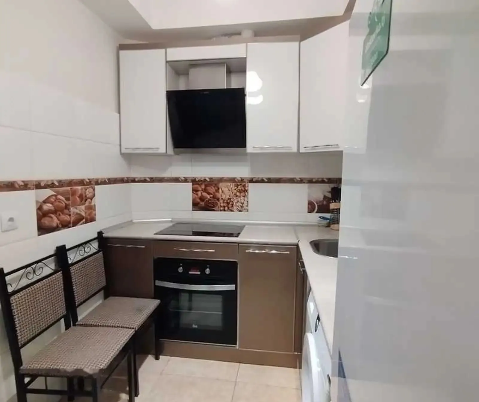 3-комн. квартира, 2 этаж, 83м², И.Сомони