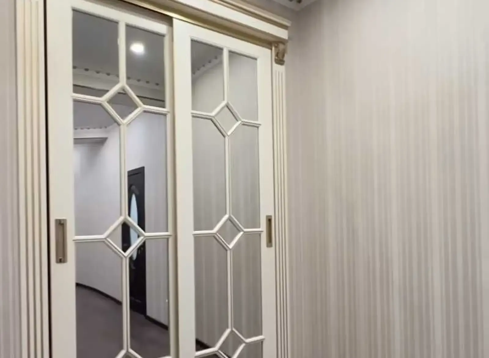 5-комн. квартира, 12 этаж, 222 м², И Сомони