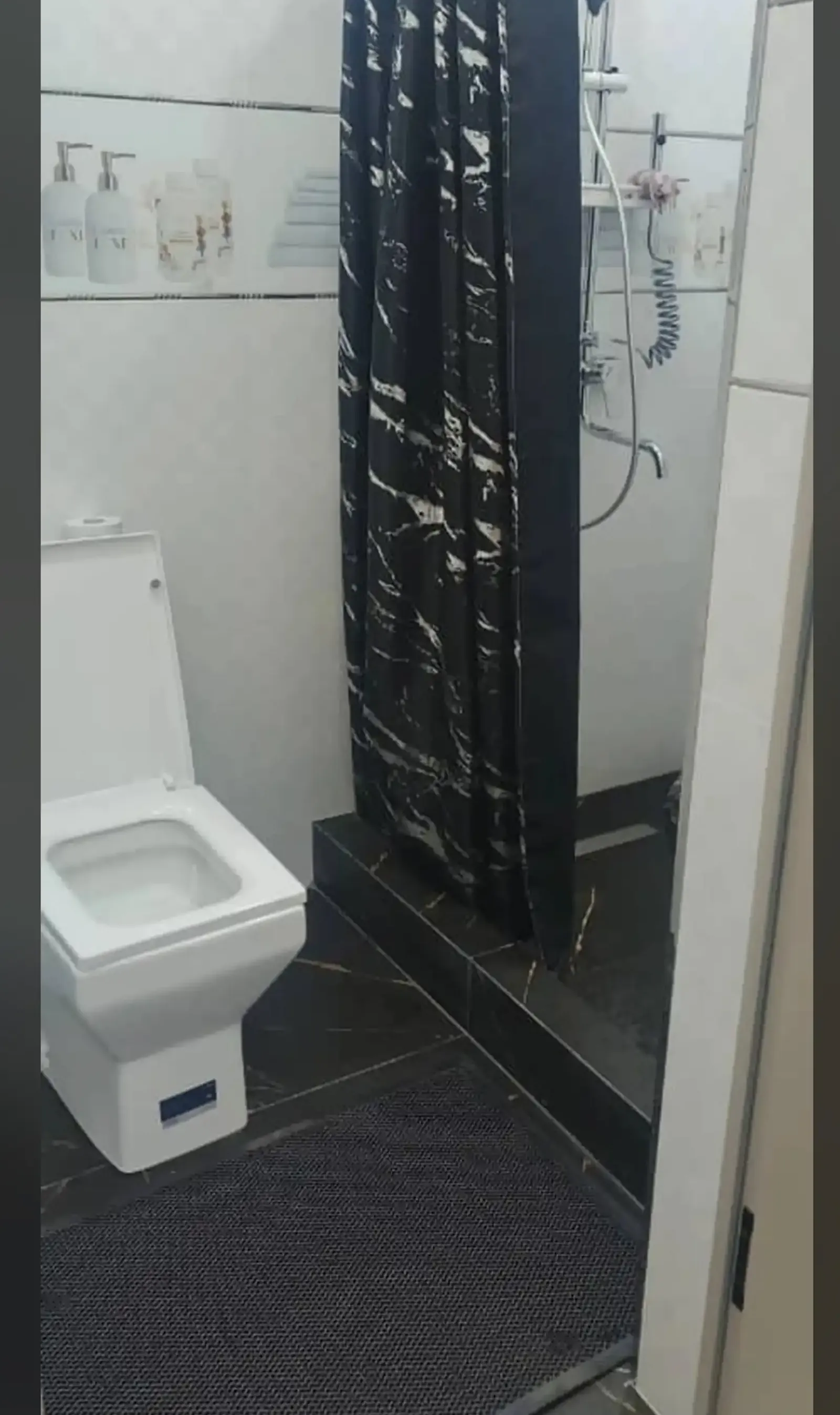 2-комн. квартира, 3 этаж, 70м², фирдавси