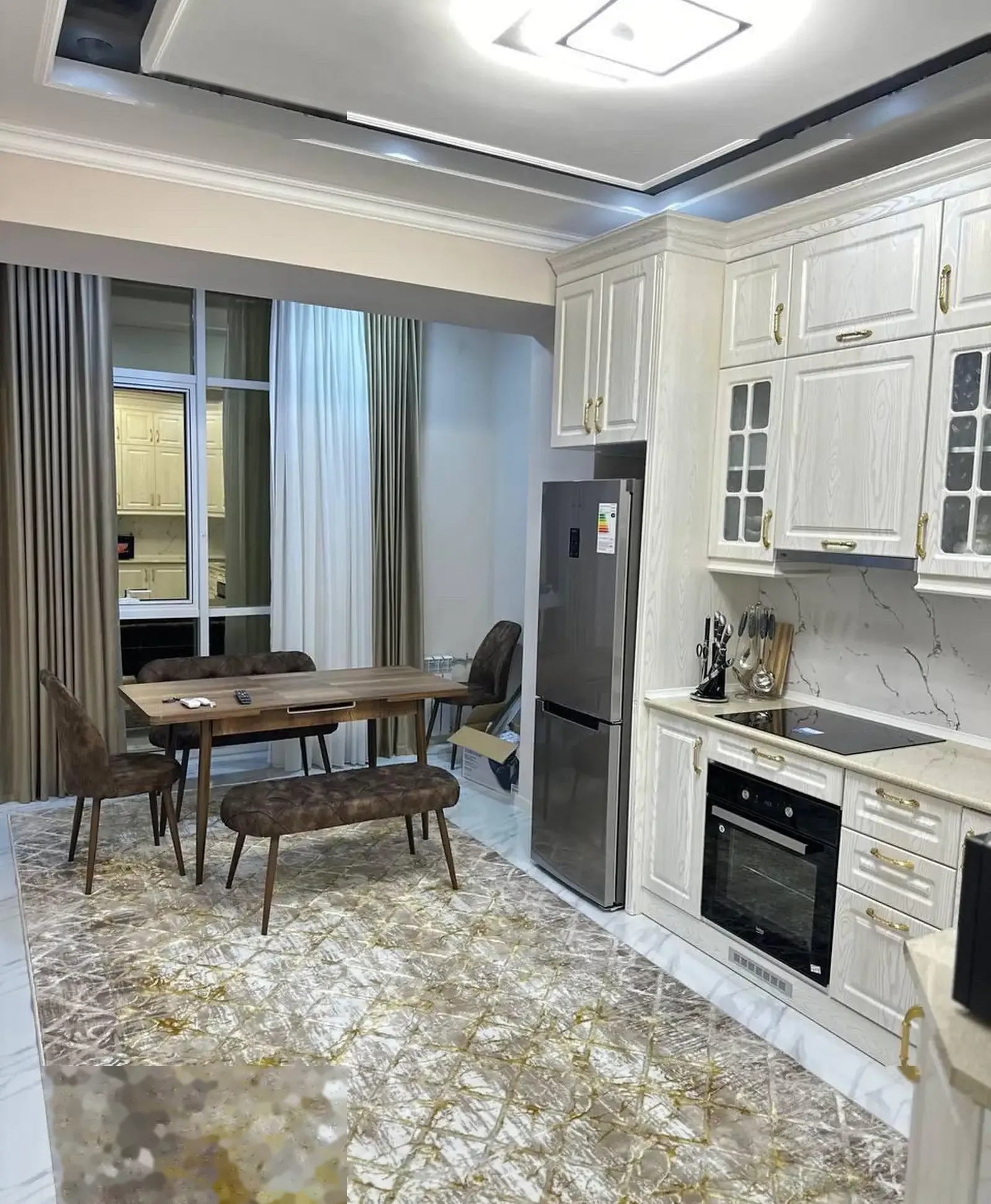 2-комн. квартира, 12 этаж, 100м², Шохмансур
