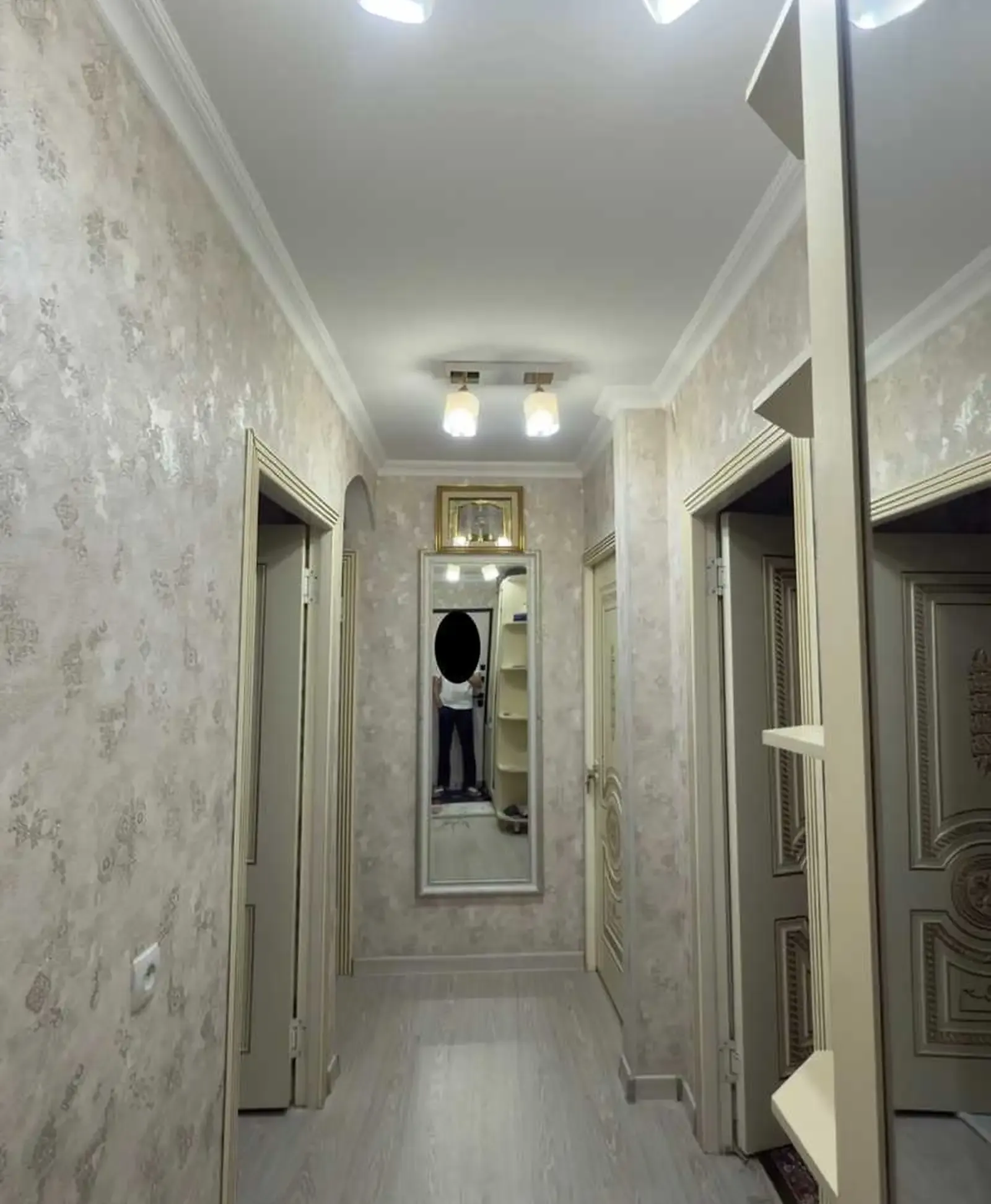 2-комн. квартира, 3 этаж, 85м², 33 мкр, Бозори фаровон