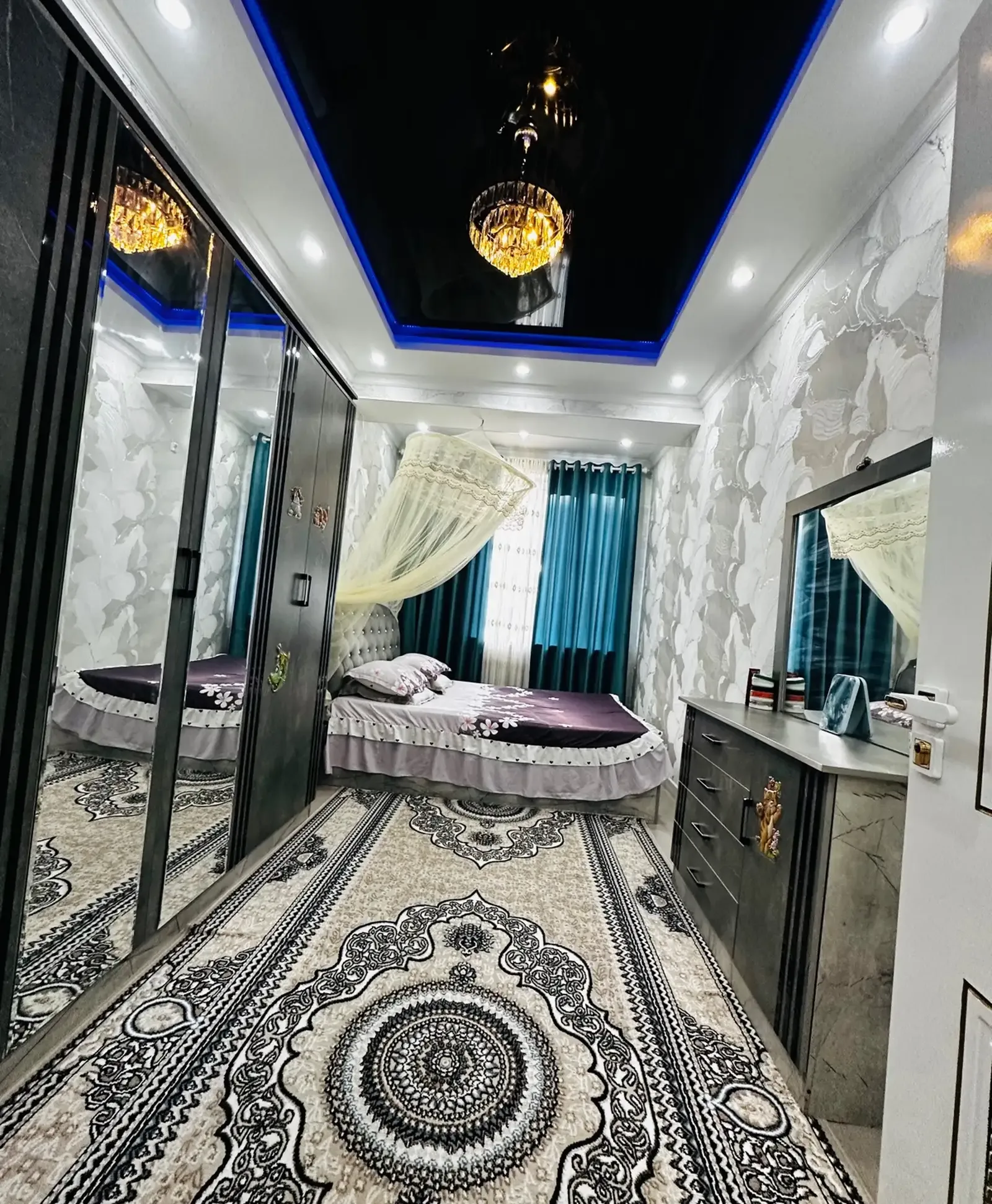3-комн. квартира, 8 этаж, 82 м², гипразем/сино