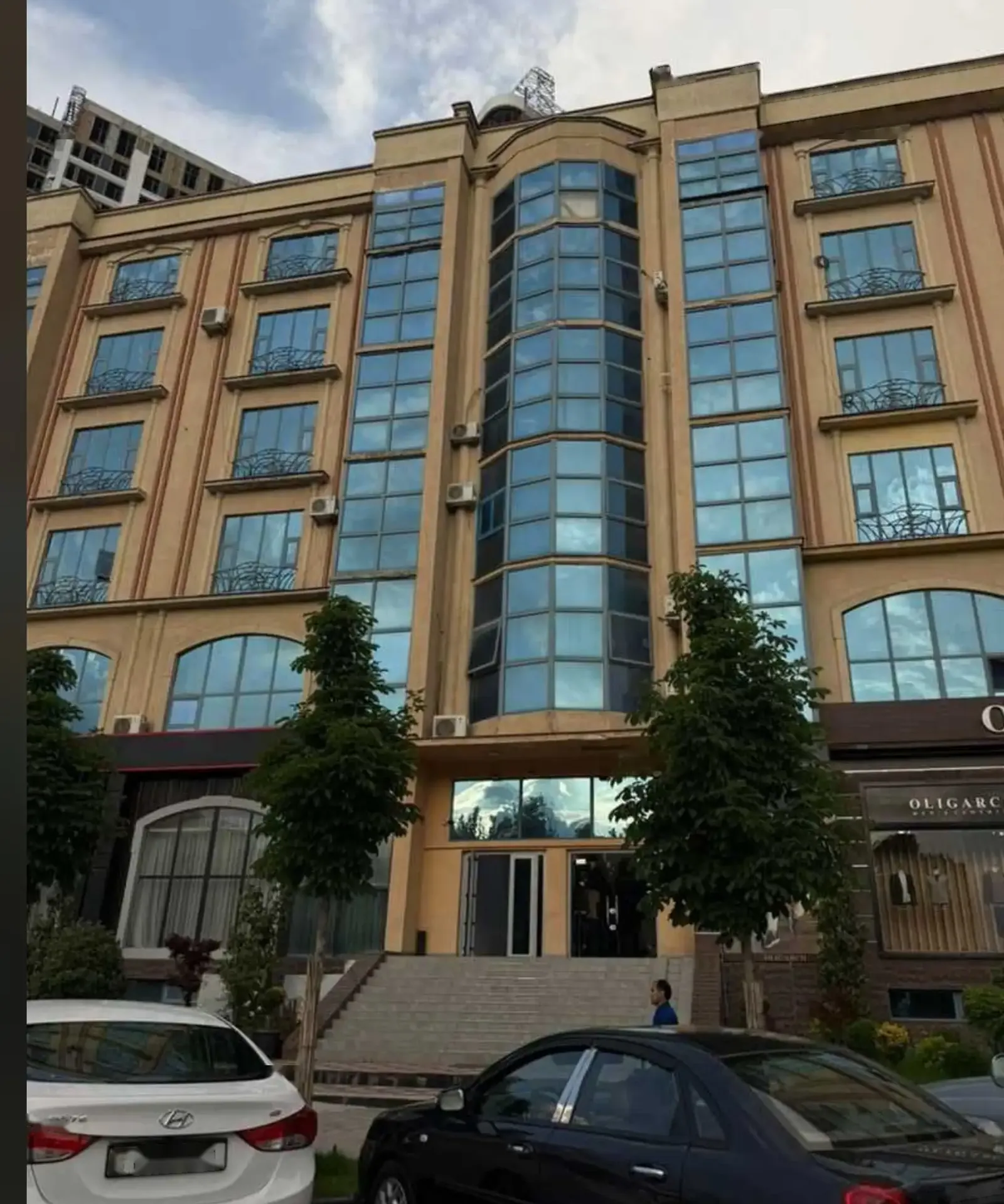 3-комн. квартира, 5 этаж, 99м², сино