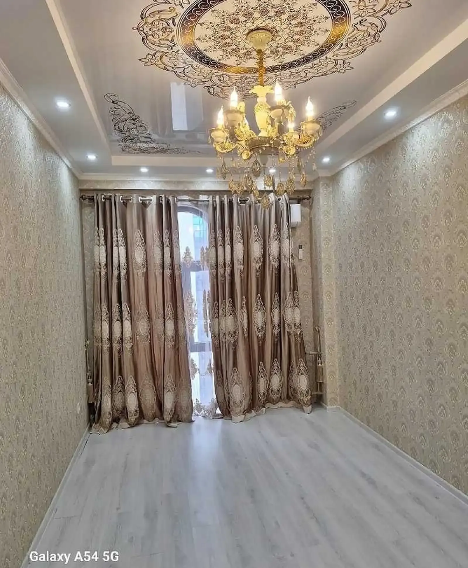 2-комн. квартира, 14 этаж, 60м², Шохмансур