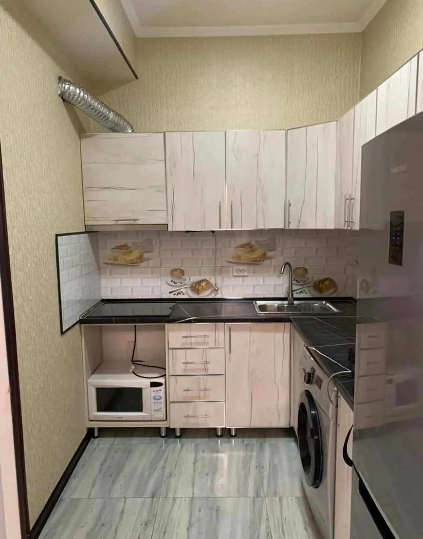 3-комн. квартира, 4 этаж, 82м², Садбарг