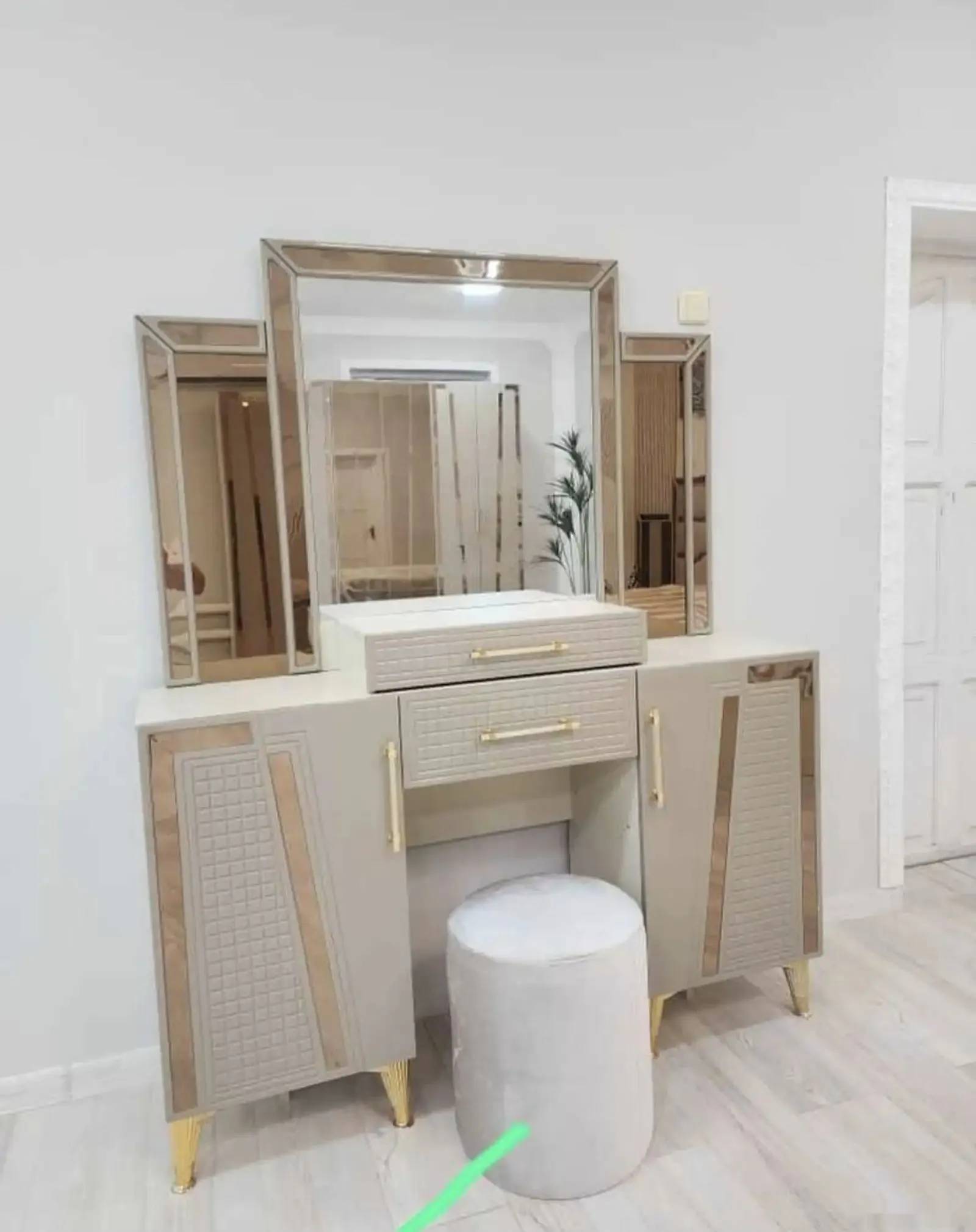 Cпальный гарнитур