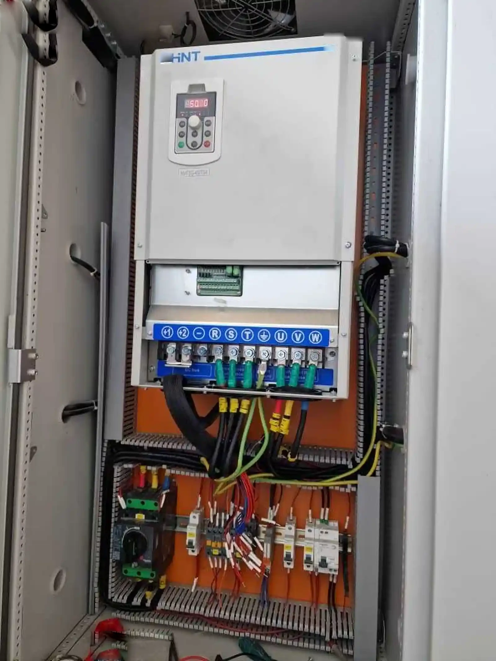 Преобразователь частоты NVF2G-55/TS4