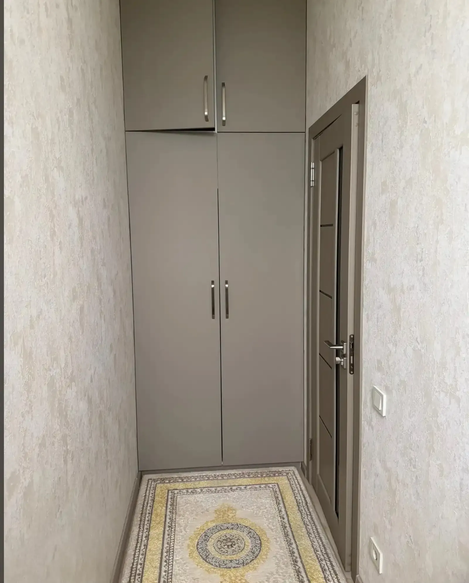 3-комн. квартира, 8 этаж, 93м², Сино, Зарнисор