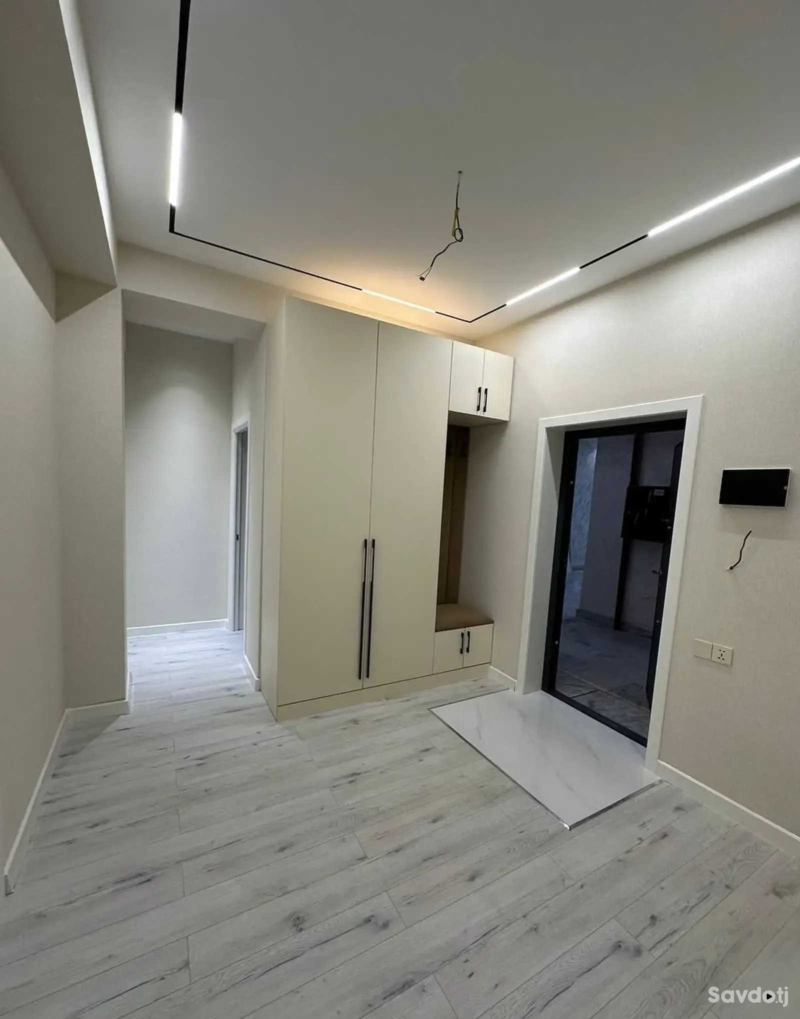 3-комн. квартира, 8 этаж, 84 м², Шохмансур Ул Айни на против Пайкар