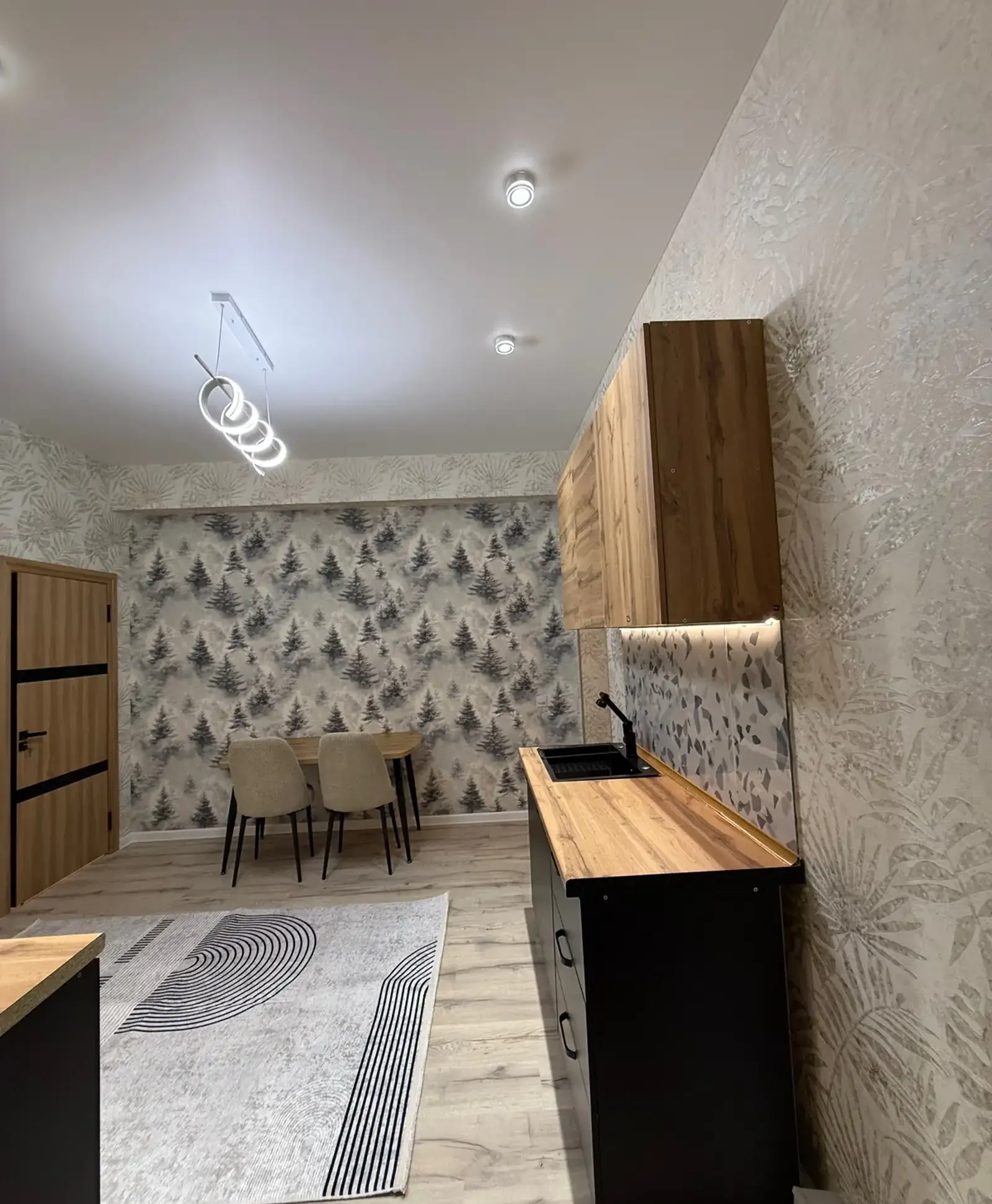 2-комн. квартира, 13 этаж, 61 м², Исмоили Сомони, Мехргон