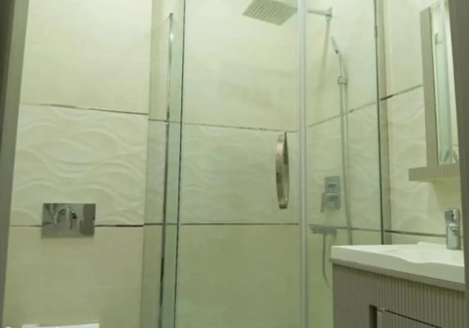 3-комн. квартира, 12 этаж, 140м², Жд вокзал