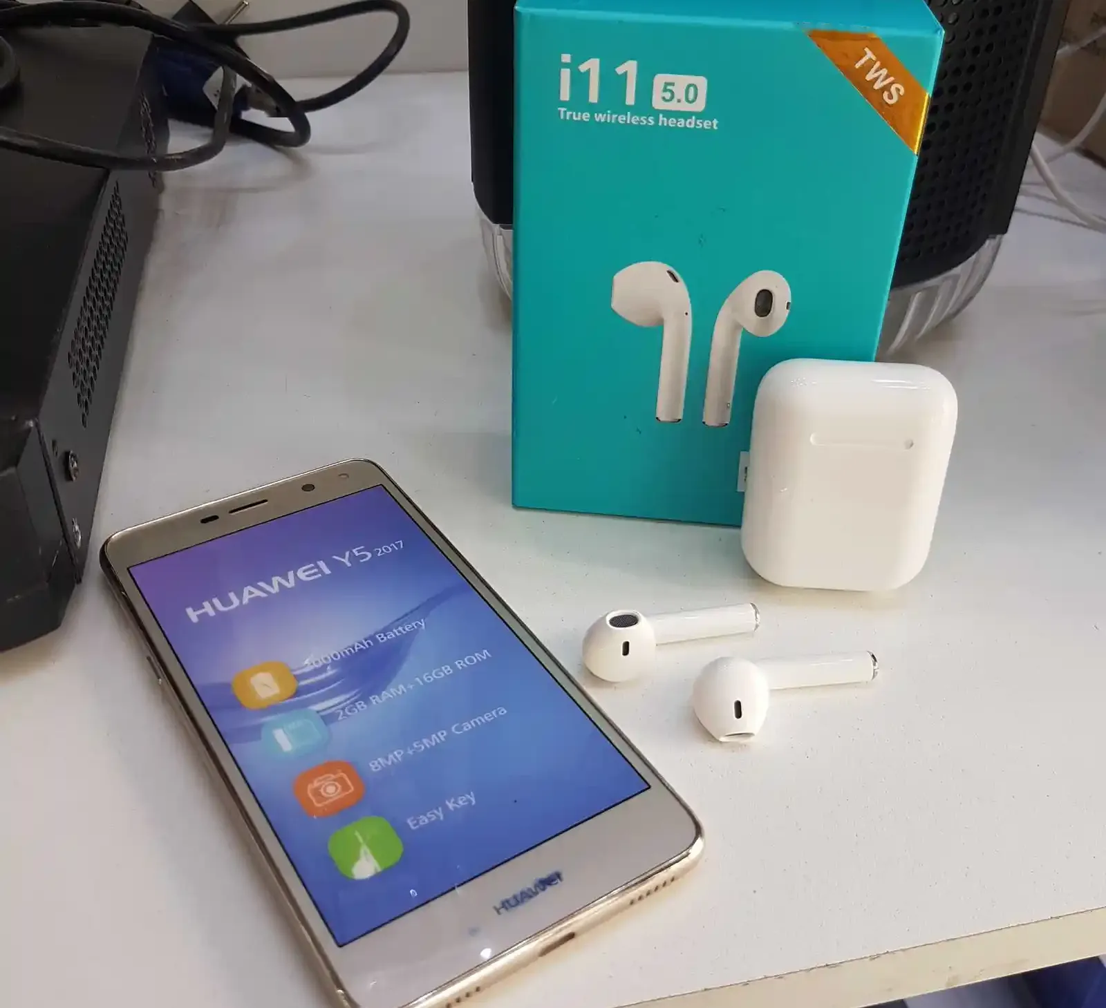 Наушник i11 5.0 tws