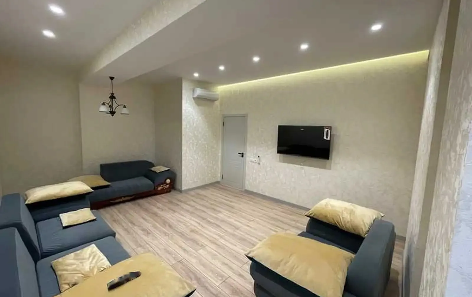 2-комн. квартира, 4 этаж, 80м², И.Сомони