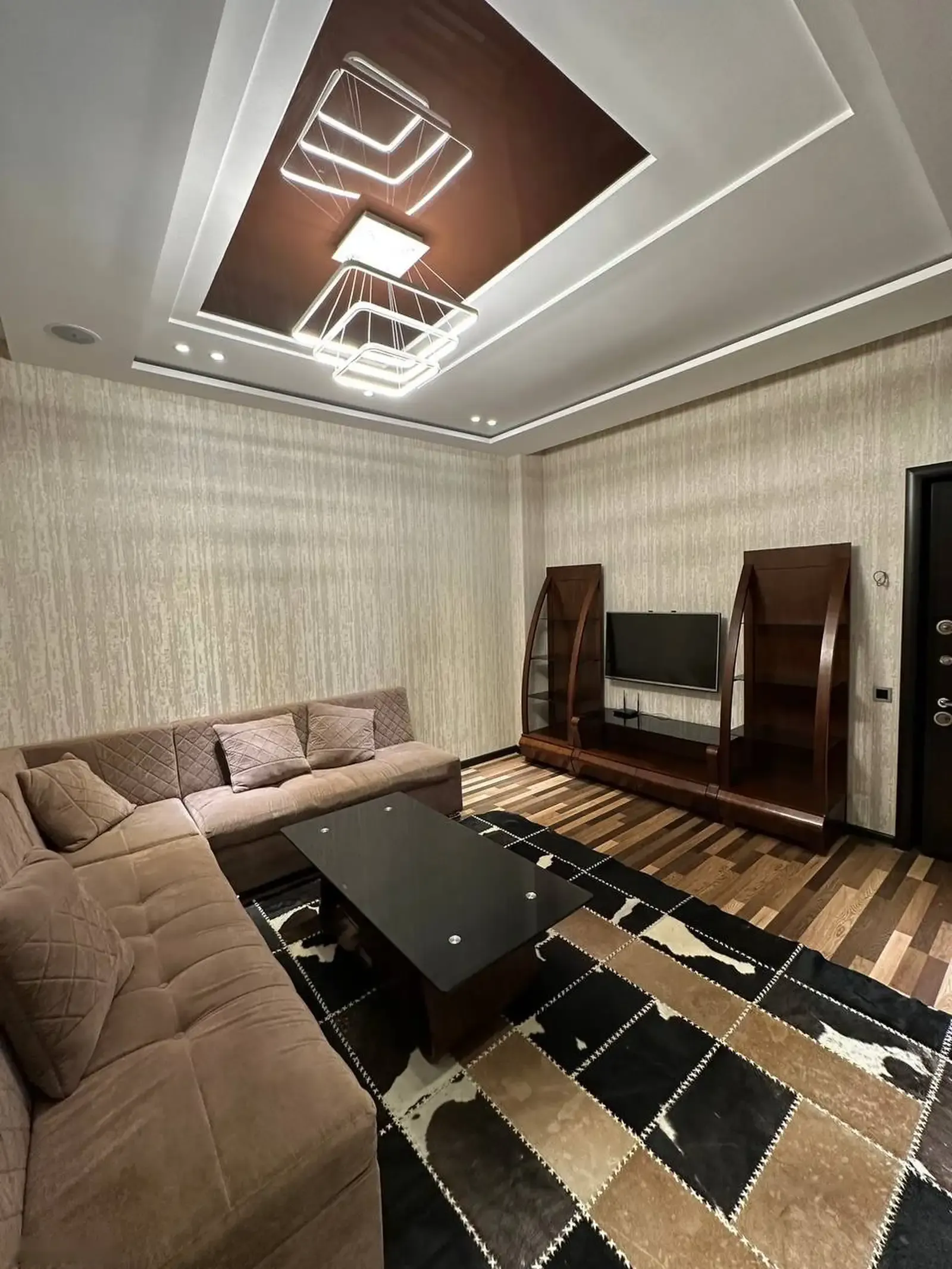 2-комн. квартира, 15 этаж, 53 м², И. Сомони
