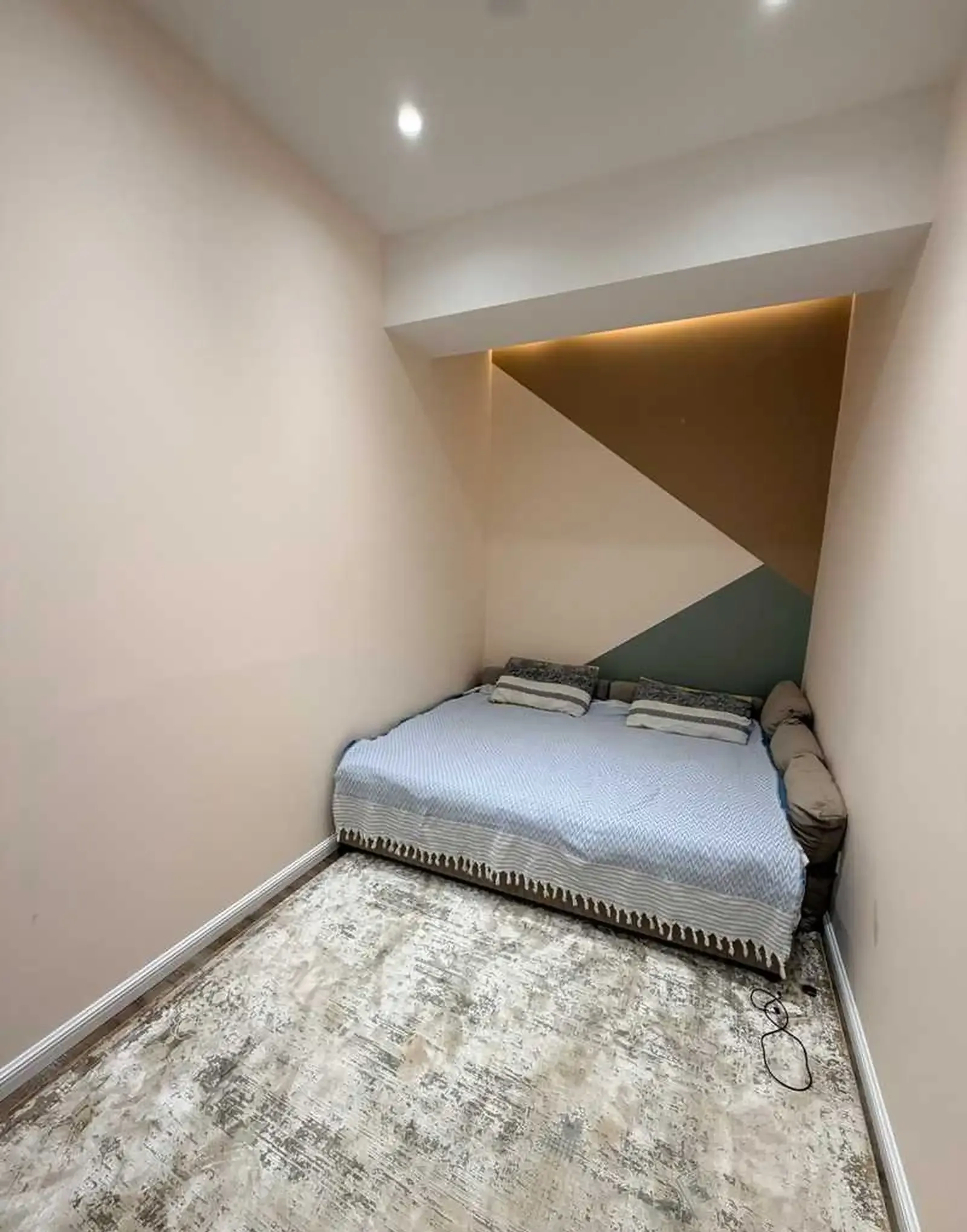 3-комн. квартира, 22 этаж, 90м², Дом печати, Алфемо
