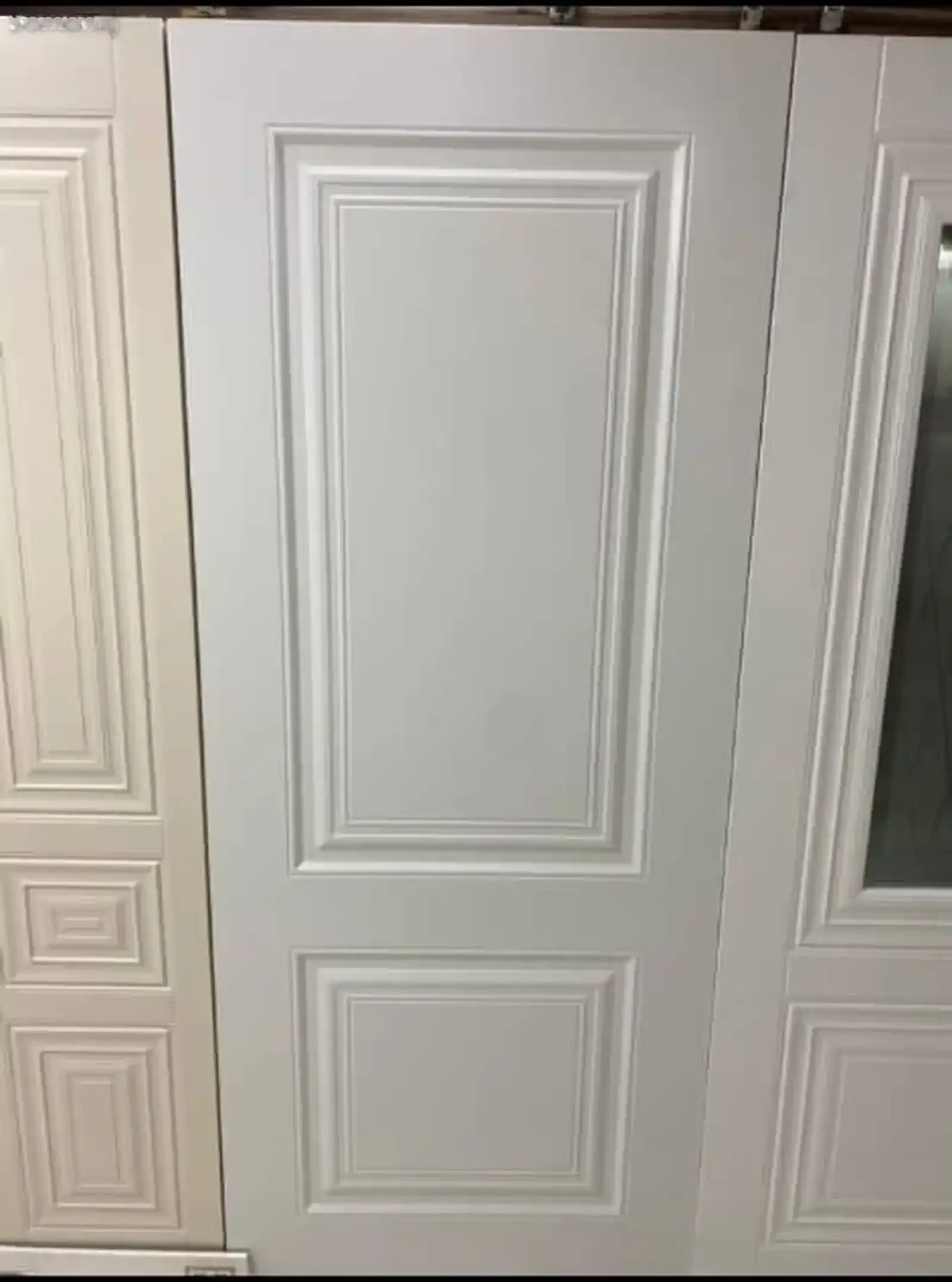 Дверь