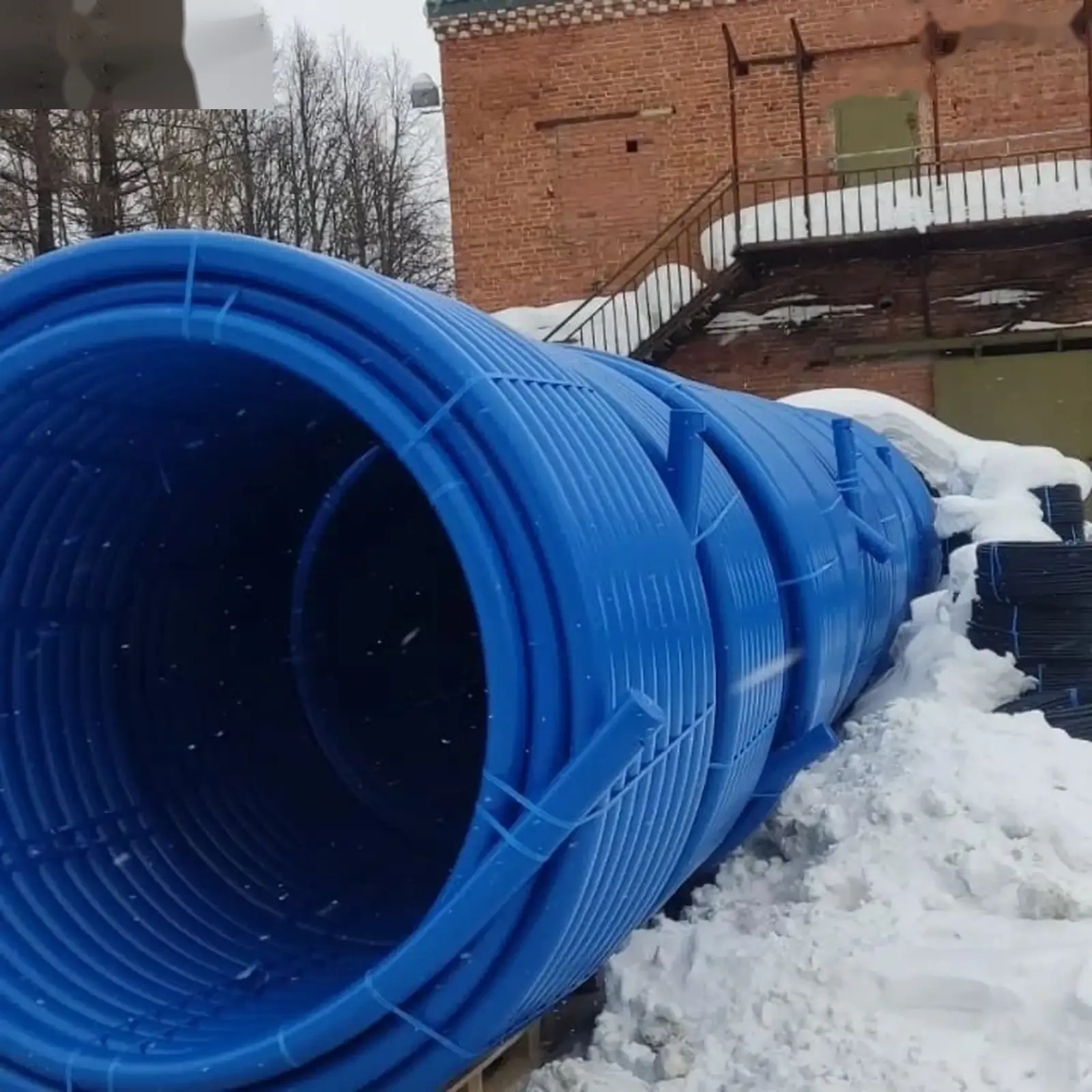 Қубурҳои полиэтилени D110мм