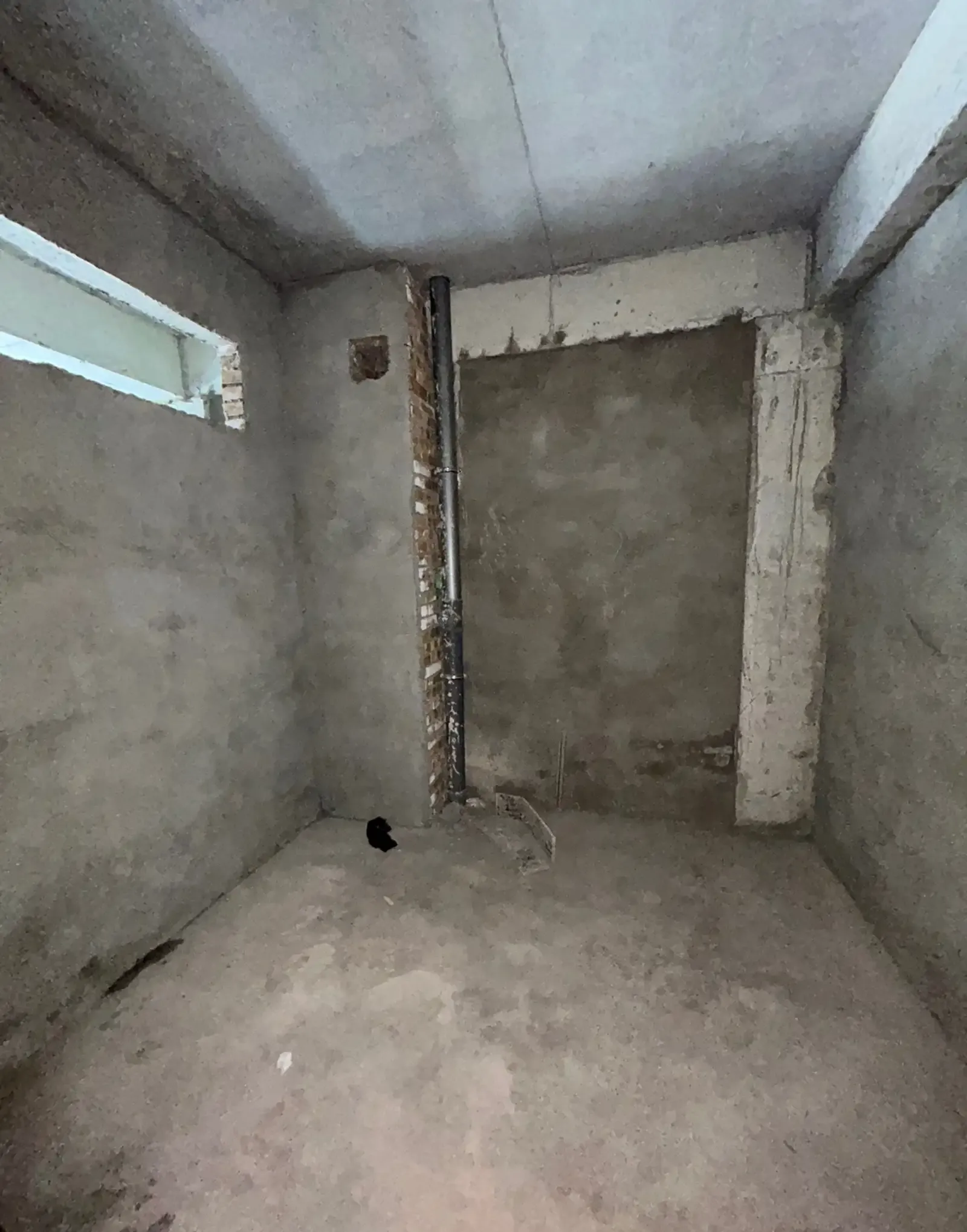 3-комн. квартира, 1 этаж, 85 м², Сино 33 мкр