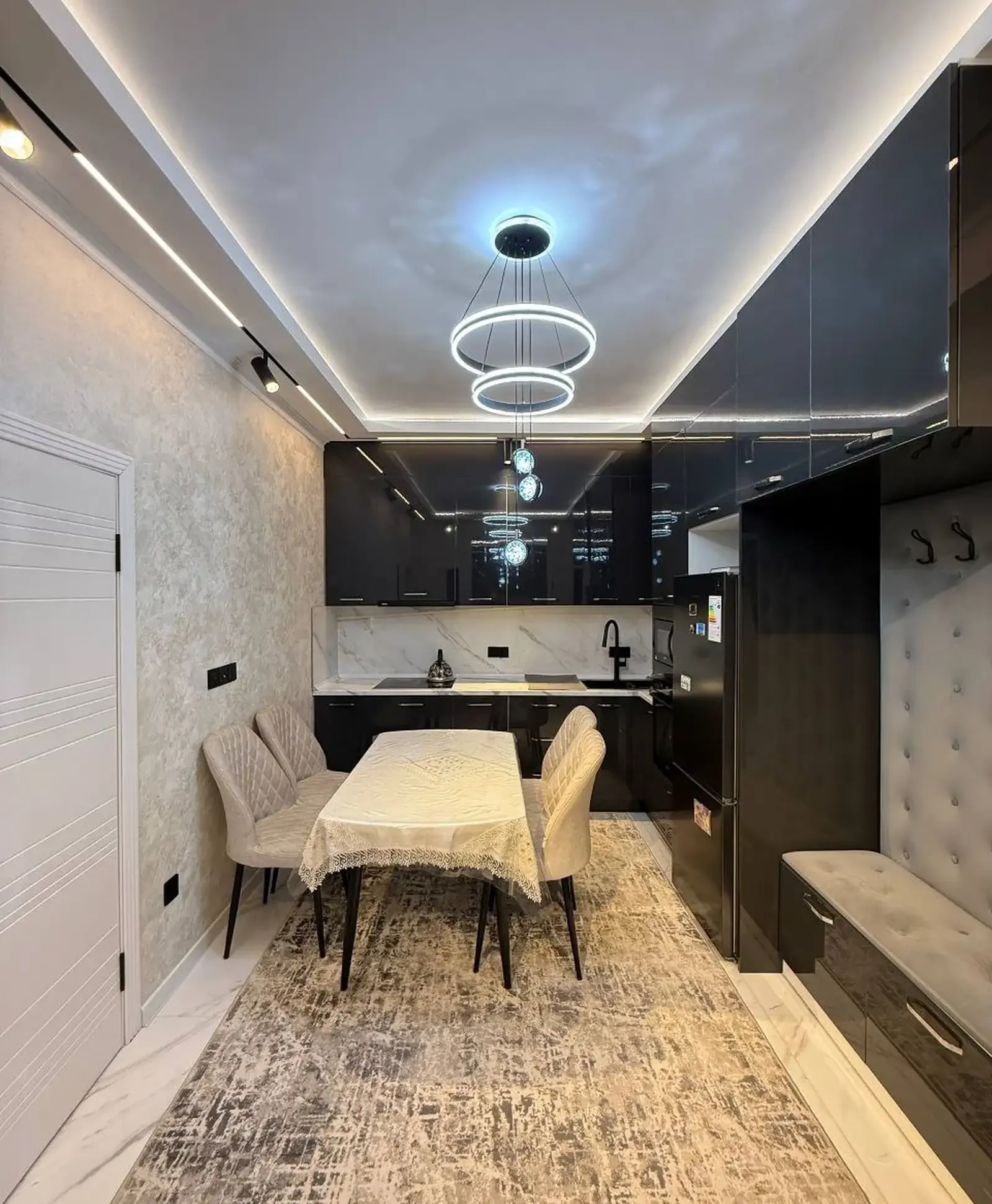 2-к квартира, 8 этаж, 65 м², Шохмансур