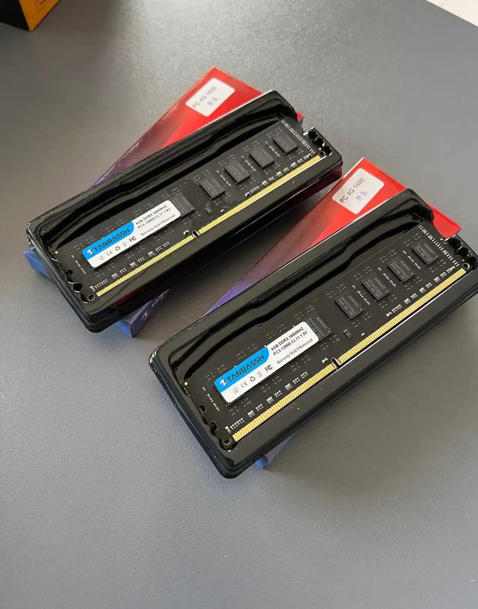 Оперативная память DDR3 4Gb 1600MHz