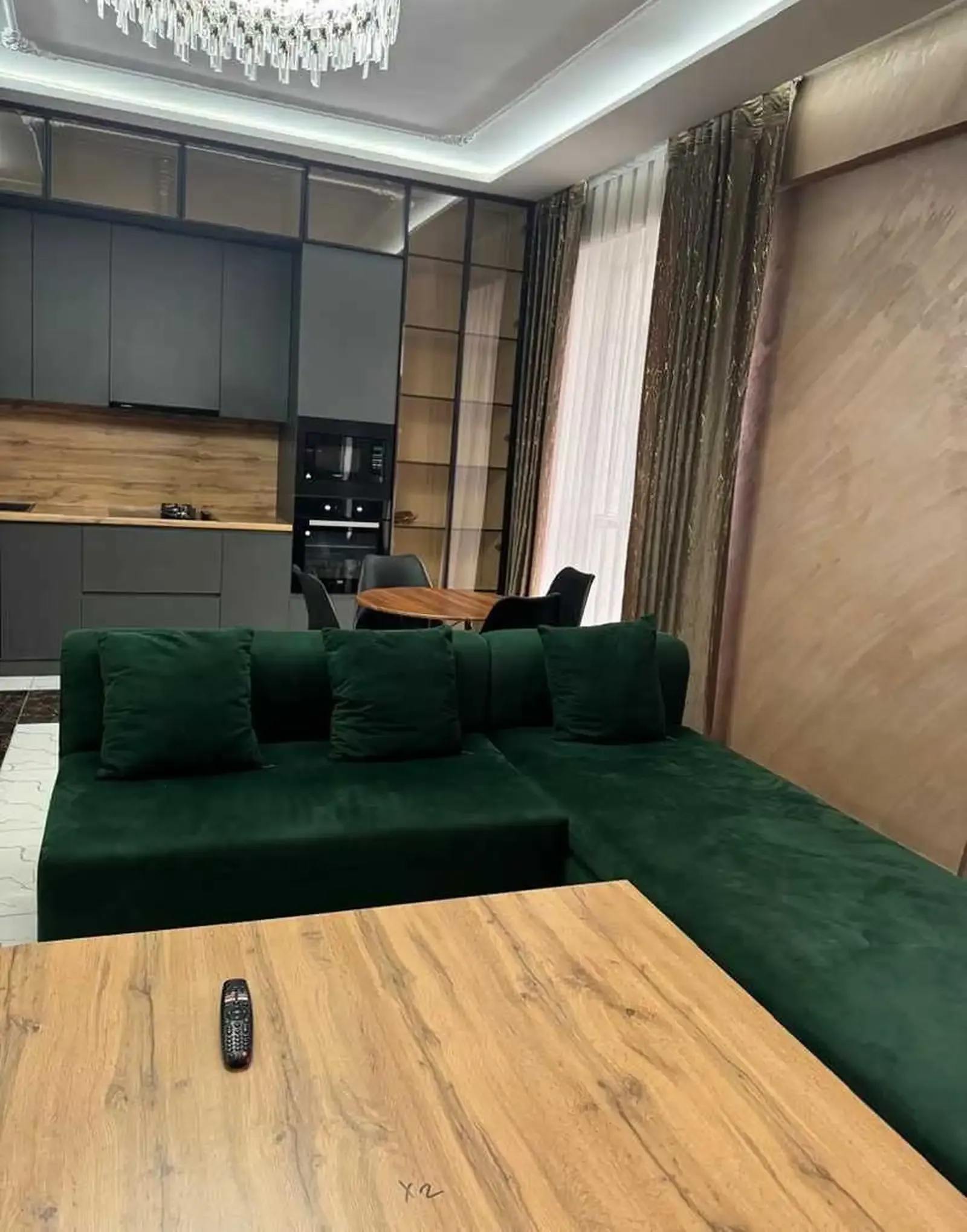 2-комн. квартира, 15 этаж, 80м², Дом.Ватан