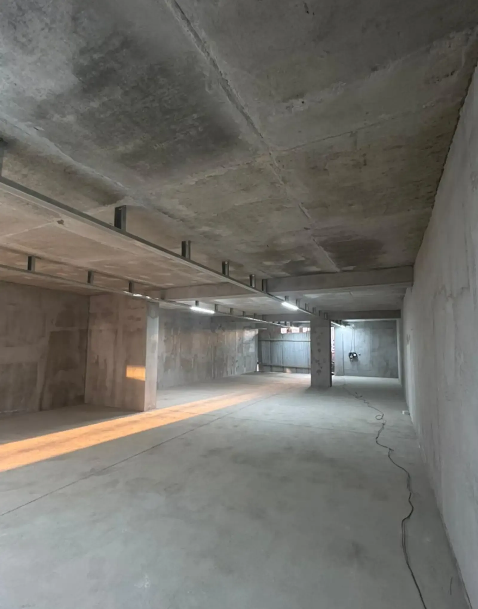 Помещение под промышленное назначение, 220м², Шоҳмансур