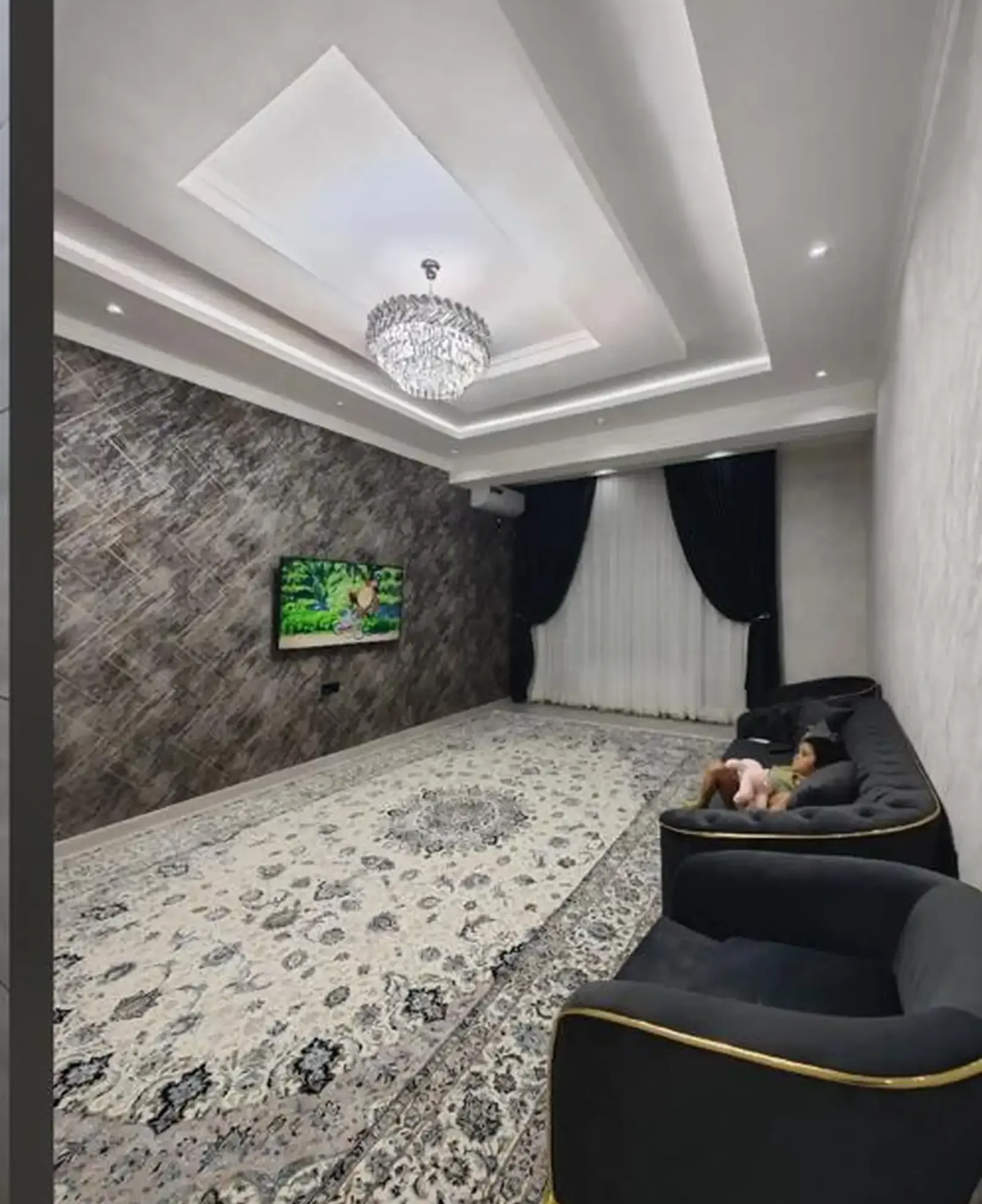 2-комн. квартира, 4 этаж, 101м², Сомони