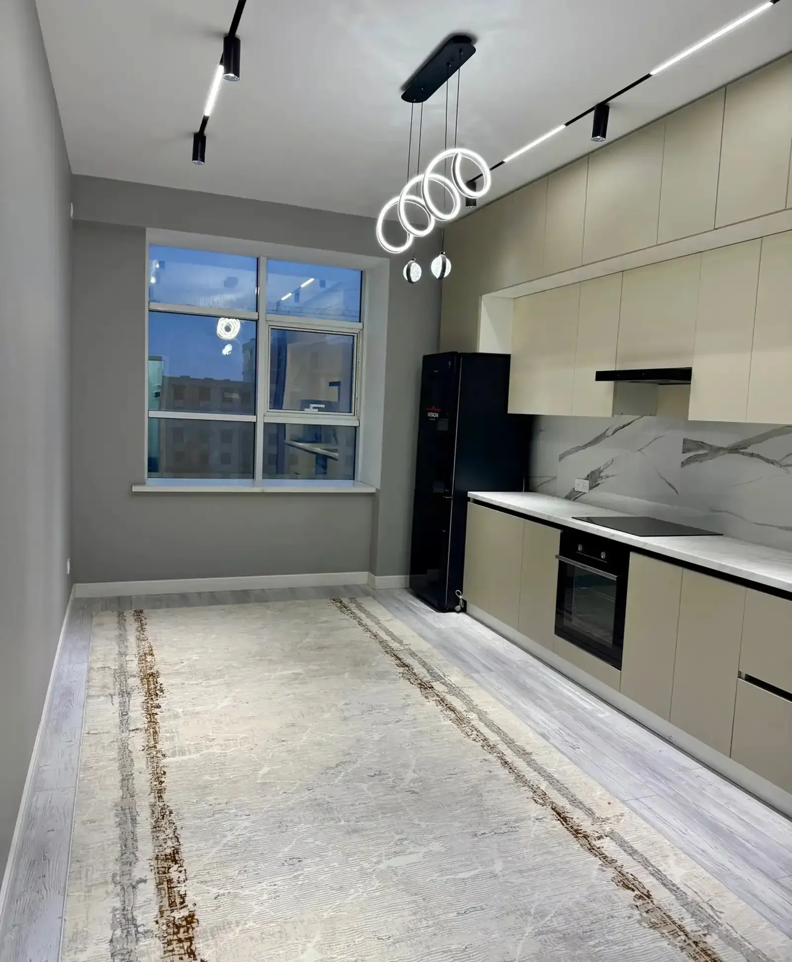 3-комн. квартира, 15 этаж, 115м², И. Сомони, Алфемо