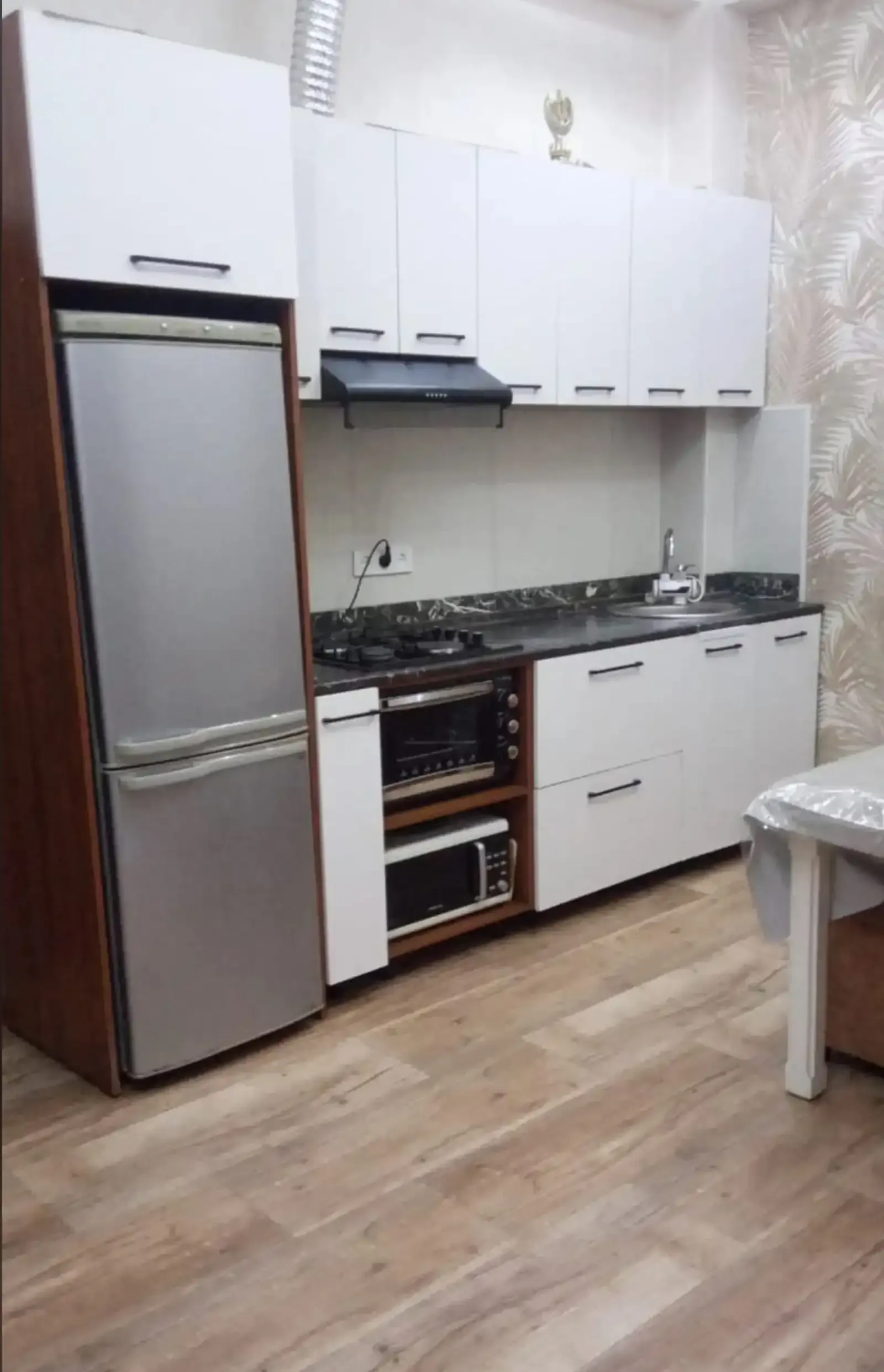 2-комн. квартира, 15 этаж, 52м², шохмансур