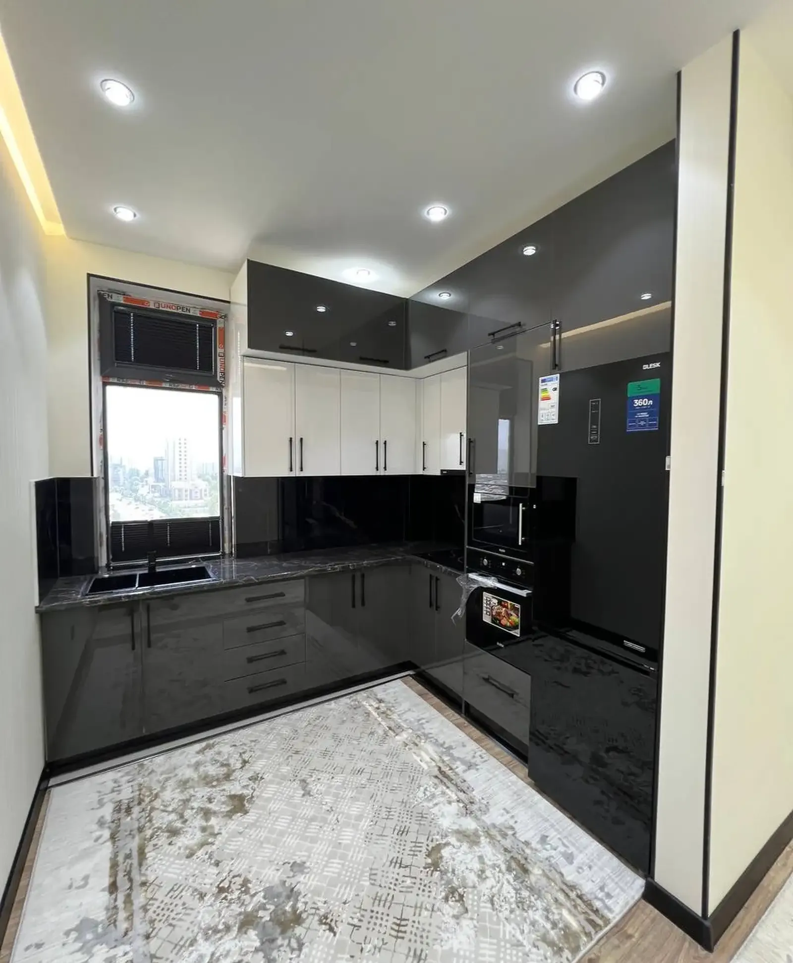 2-комн. квартира, 8 этаж, 64 м², н.Фирдавси,Сохили-супермаркети Ёвар