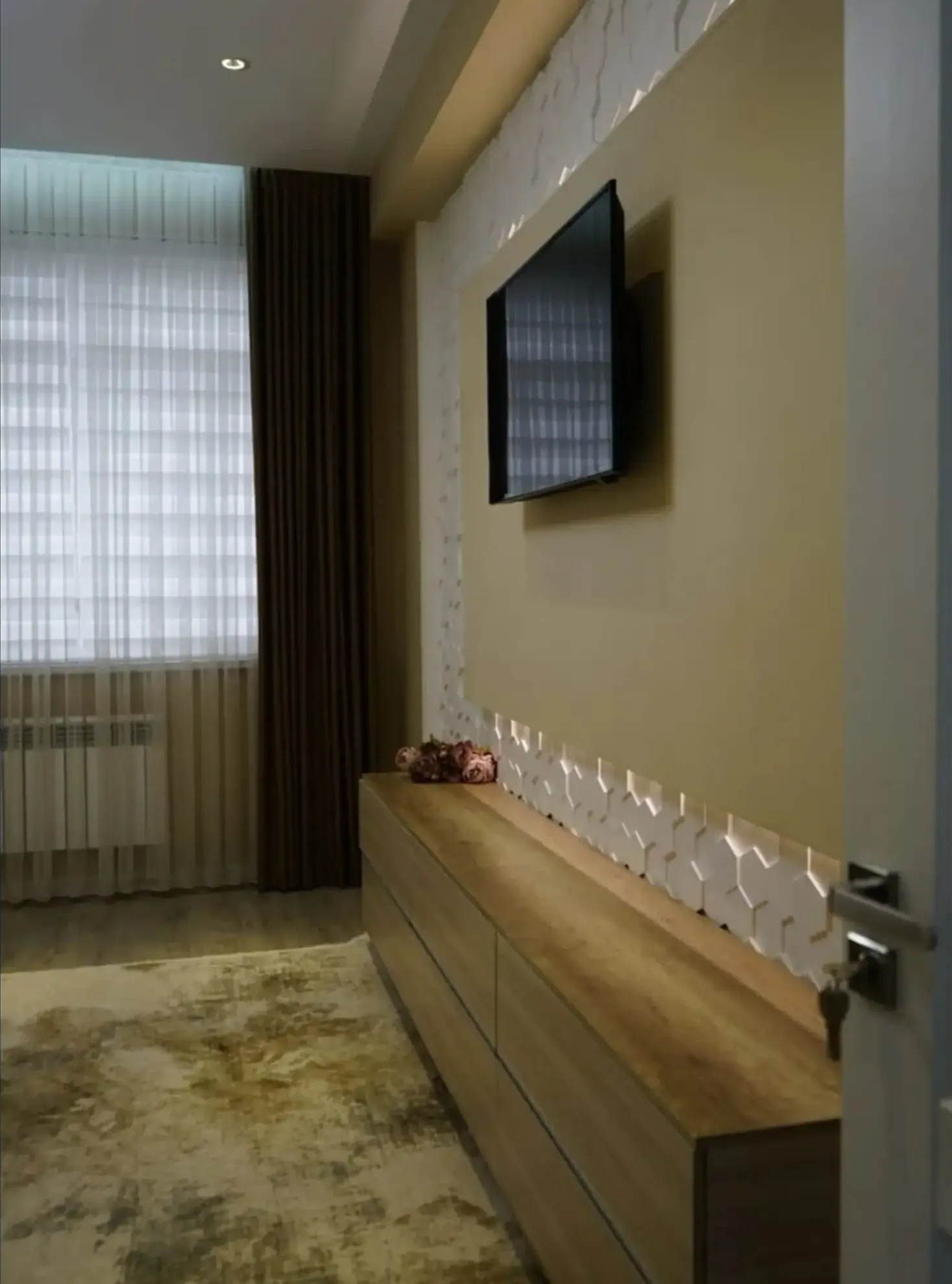 2-комн. квартира, 7 этаж, 70м², Сомони