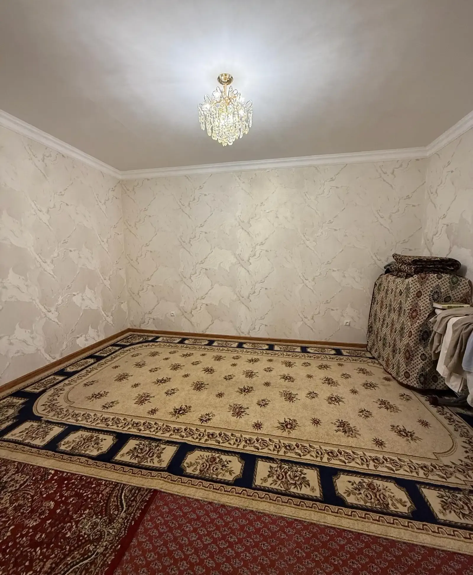2-этажный, 9 комнатный дом, 350 м², Сизо, Музей М. Турсунзода