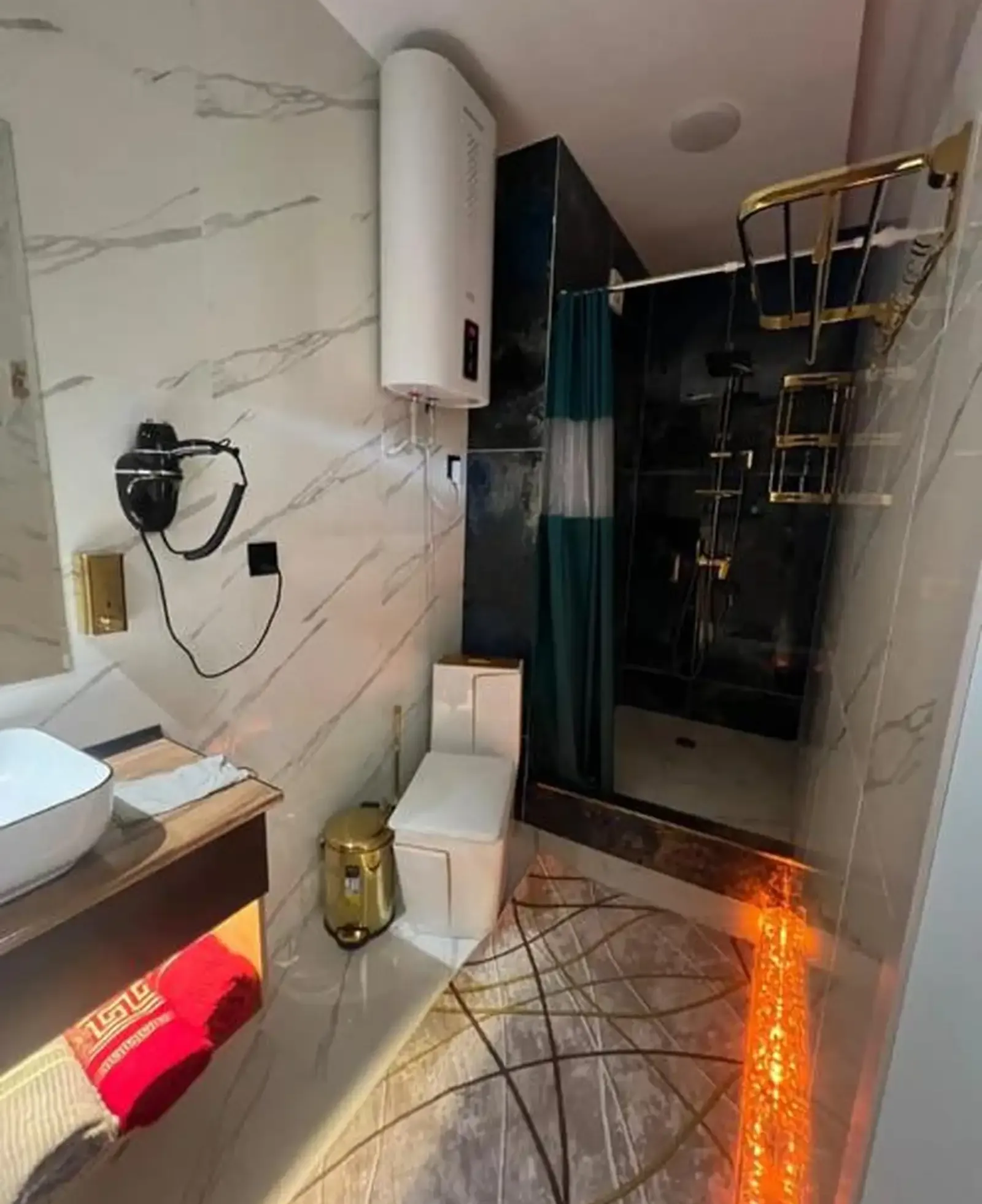 2-комн. квартира, 9 этаж, 75м², Шохмансур