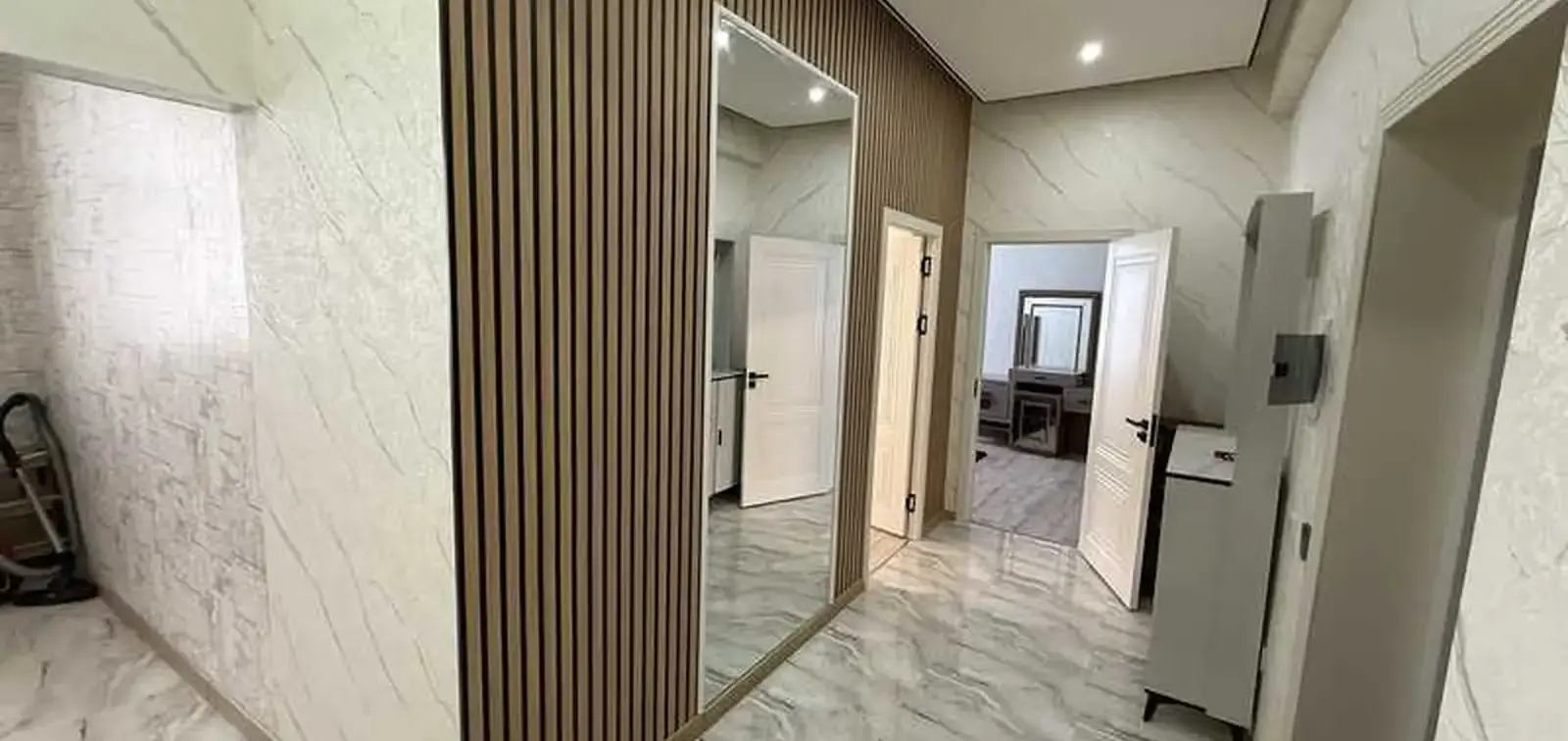 2-комн. квартира, 4 этаж, 80м², территоря пединститут