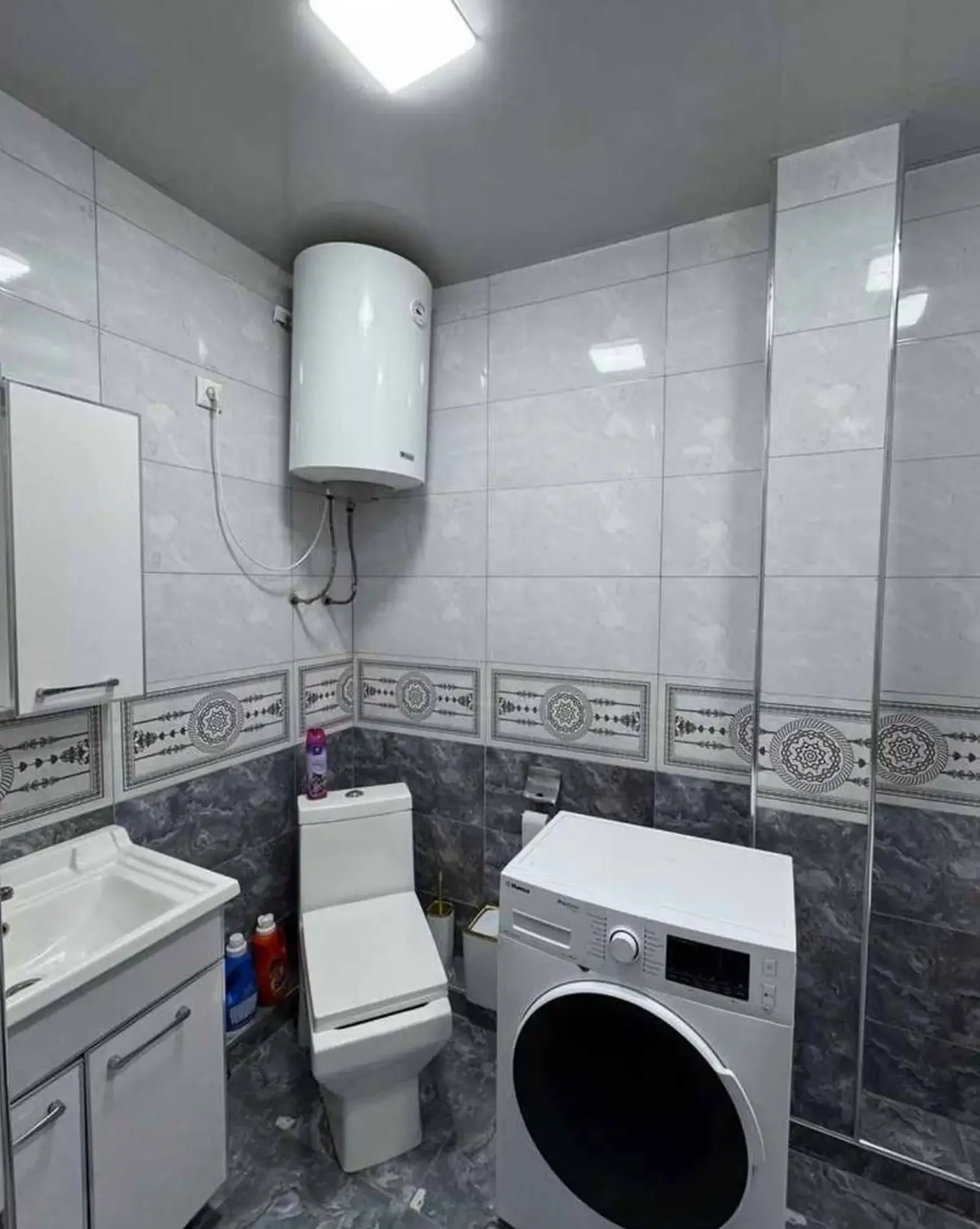 2-комн. квартира, 15 этаж, 55 м², Фирдавси