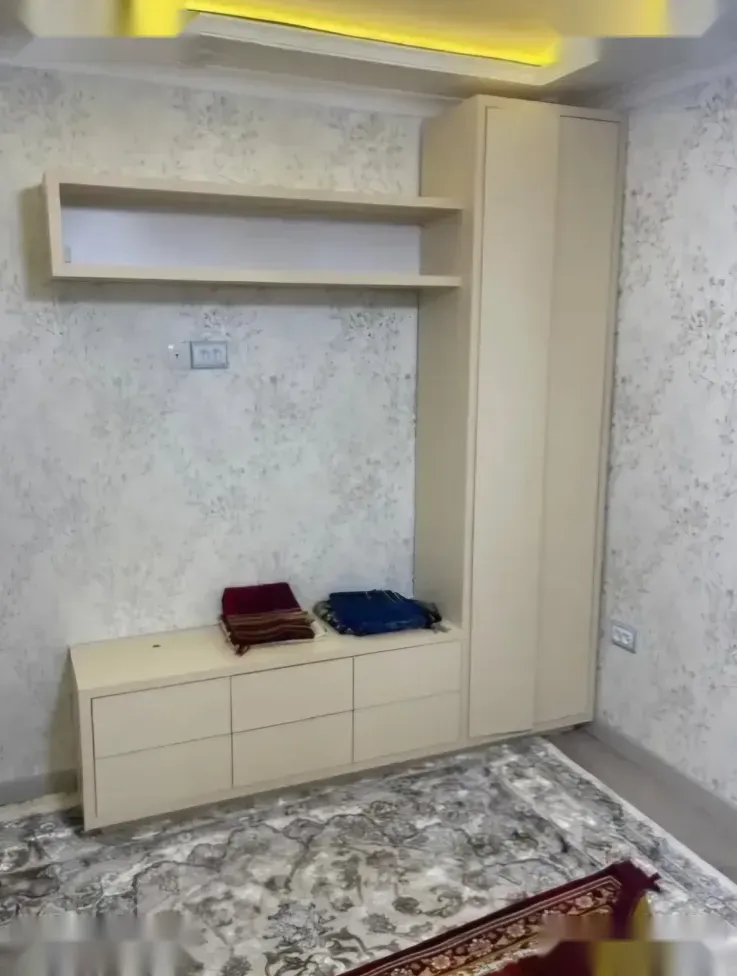 2-комн. квартира, 2 этаж, 70м², Сино