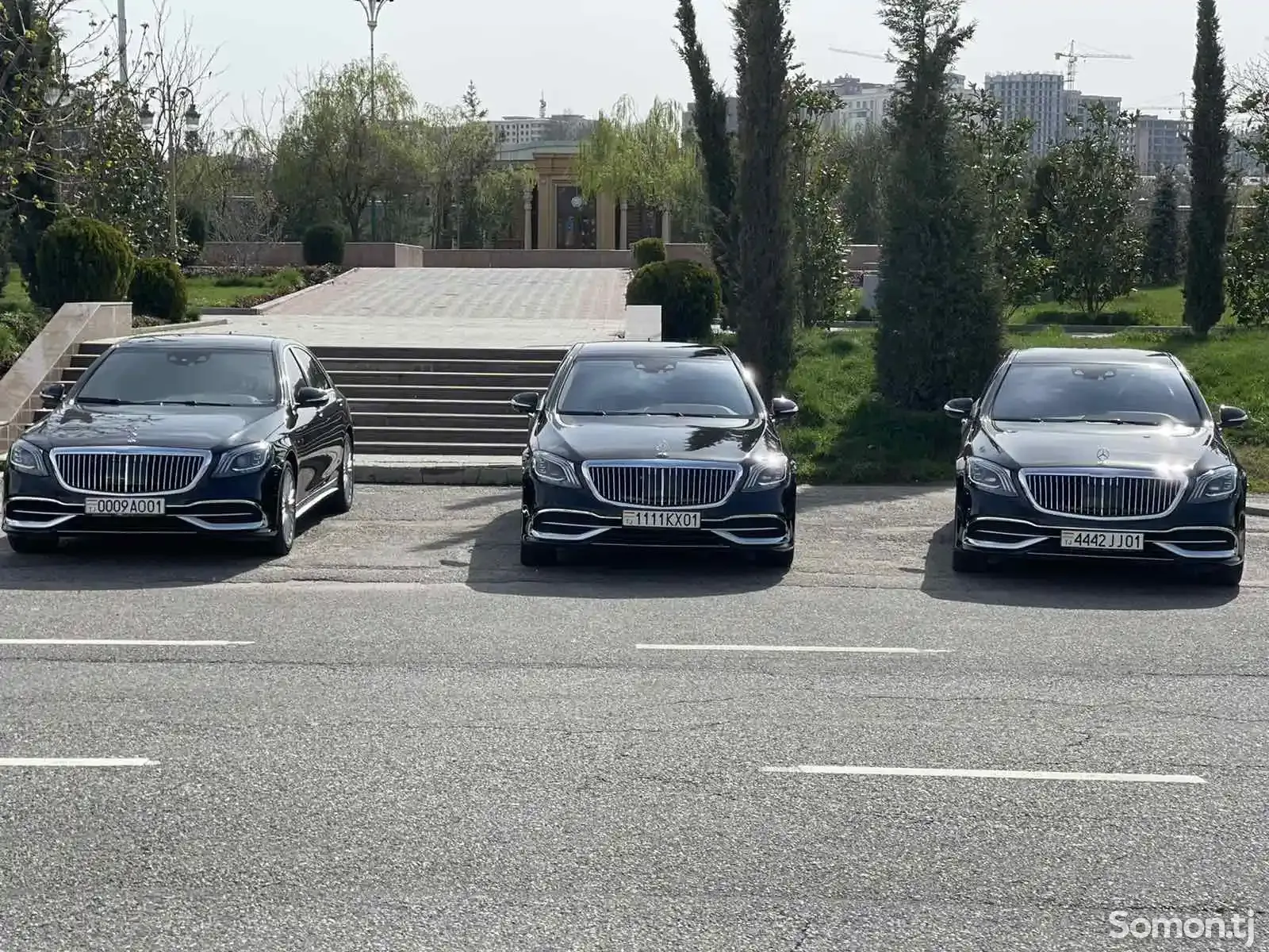Услуги аренды автомобилей