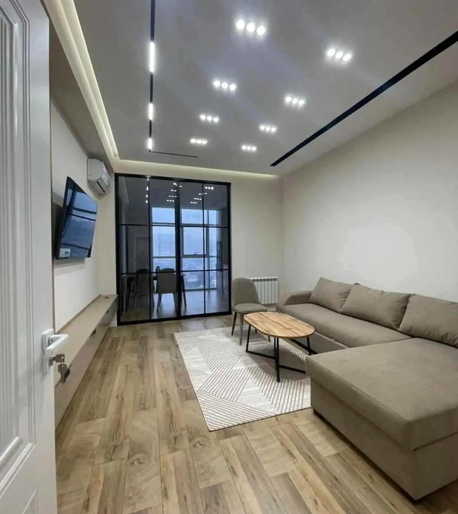 2-комн. квартира, 14 этаж, 65м², И.Сомони