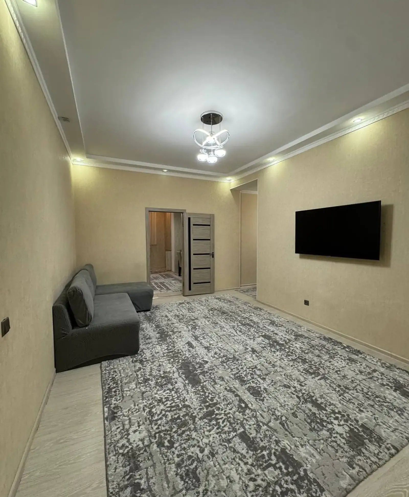 2-комн. квартира, 12 этаж, 98 м², Сомони