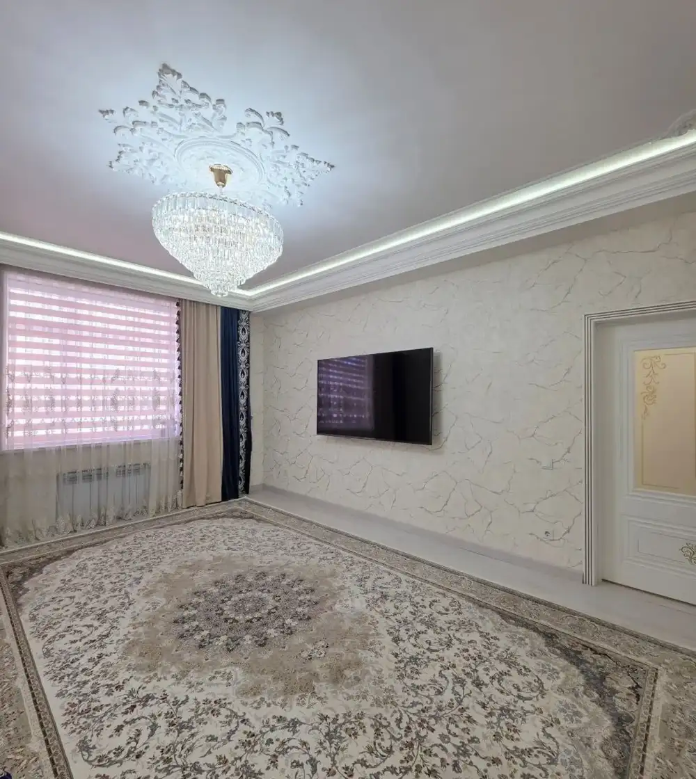 3-к квартира, 10 этаж, 92 м², Шохмансур