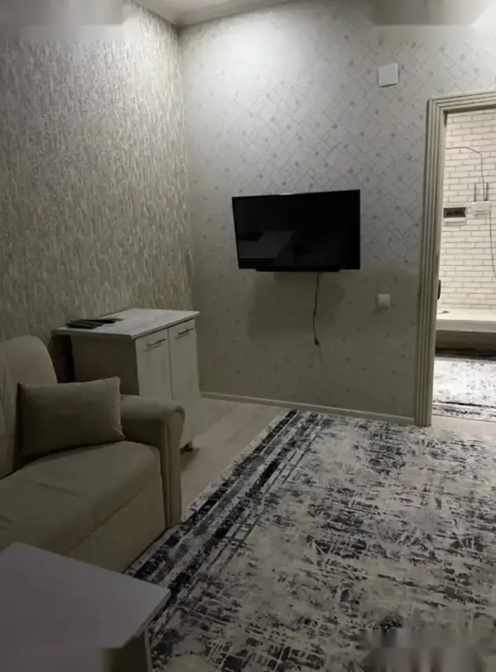 2-комн. квартира, 11 этаж, 46м², Шохмансур