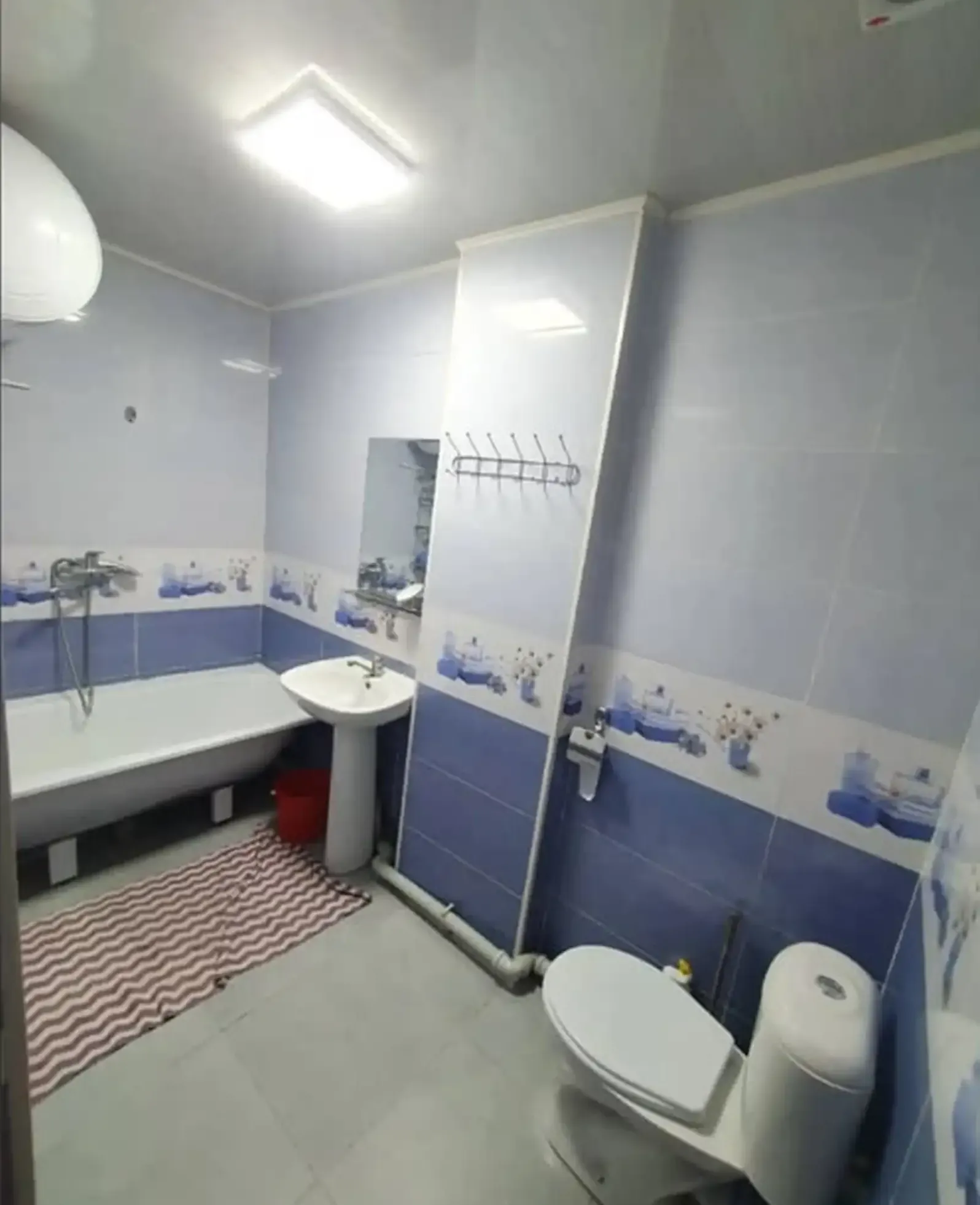 2-комн. квартира, 9 этаж, 58м², Сино