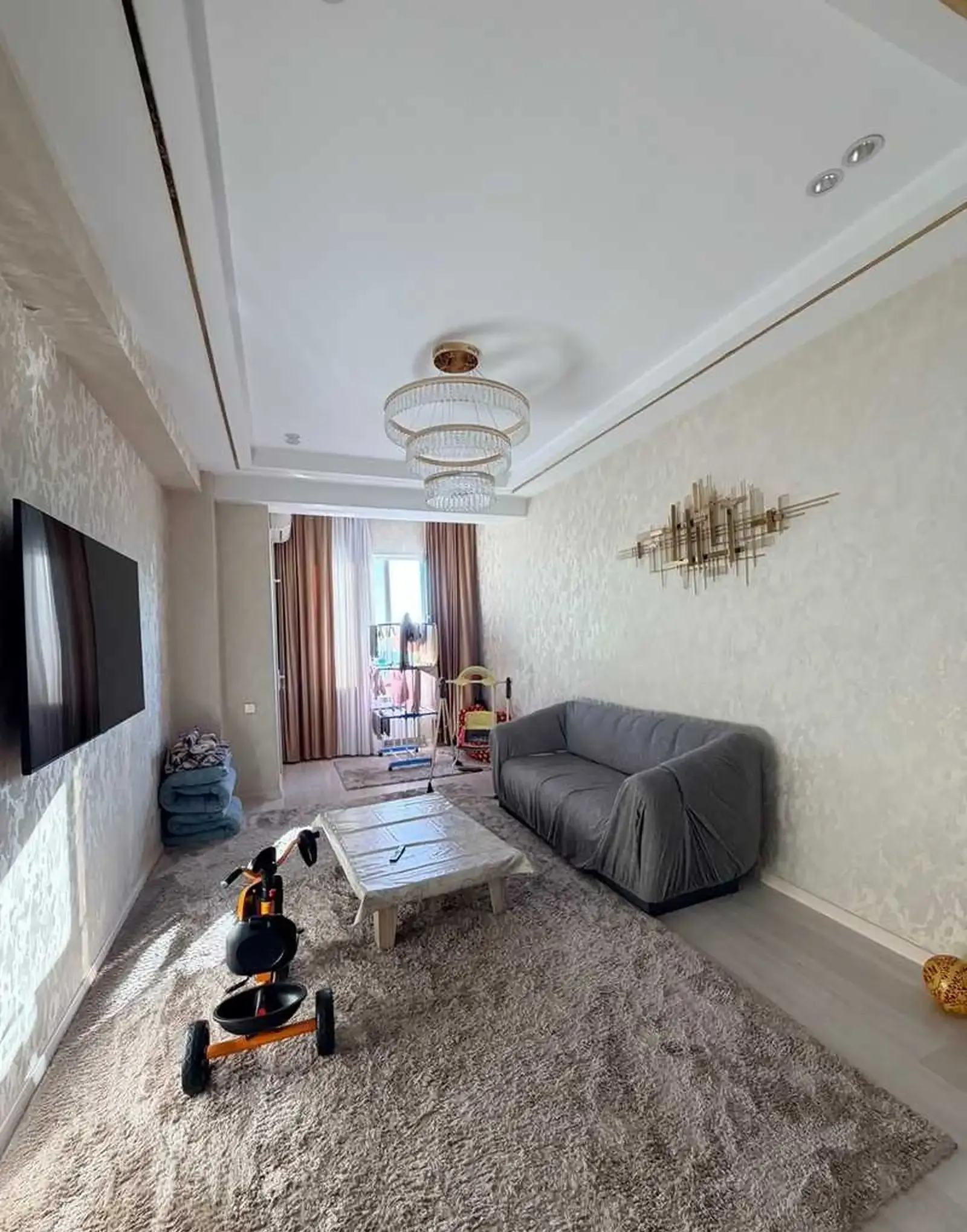 3-комн. квартира, 13 этаж, 102м², 112 мкр доми Пайкар