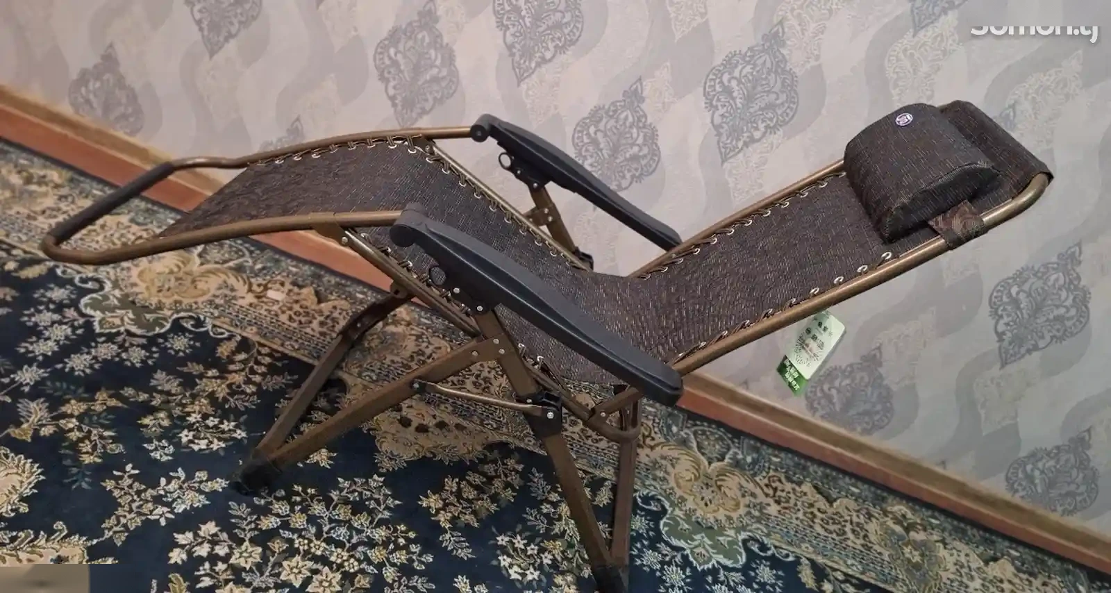 Шезлонг для дачи