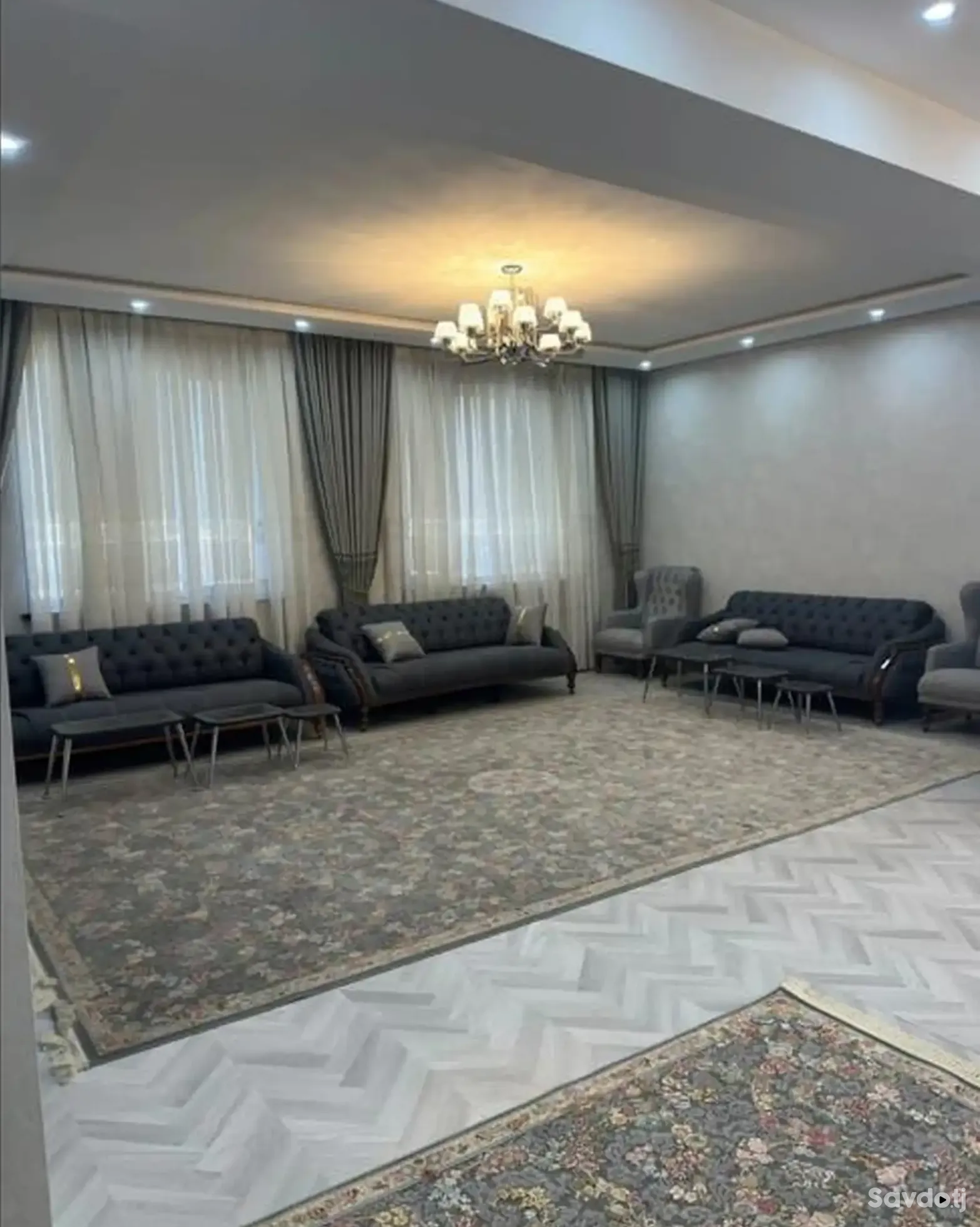 3-комн. квартира, 13 этаж, 160м², Сомони