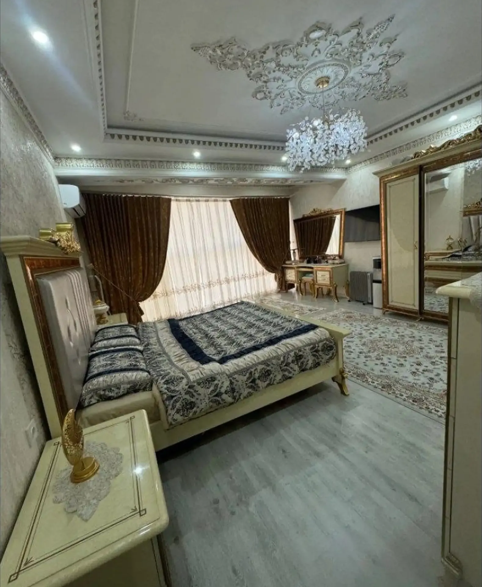 3-комн. квартира, 3 этаж, 190 м², Сино